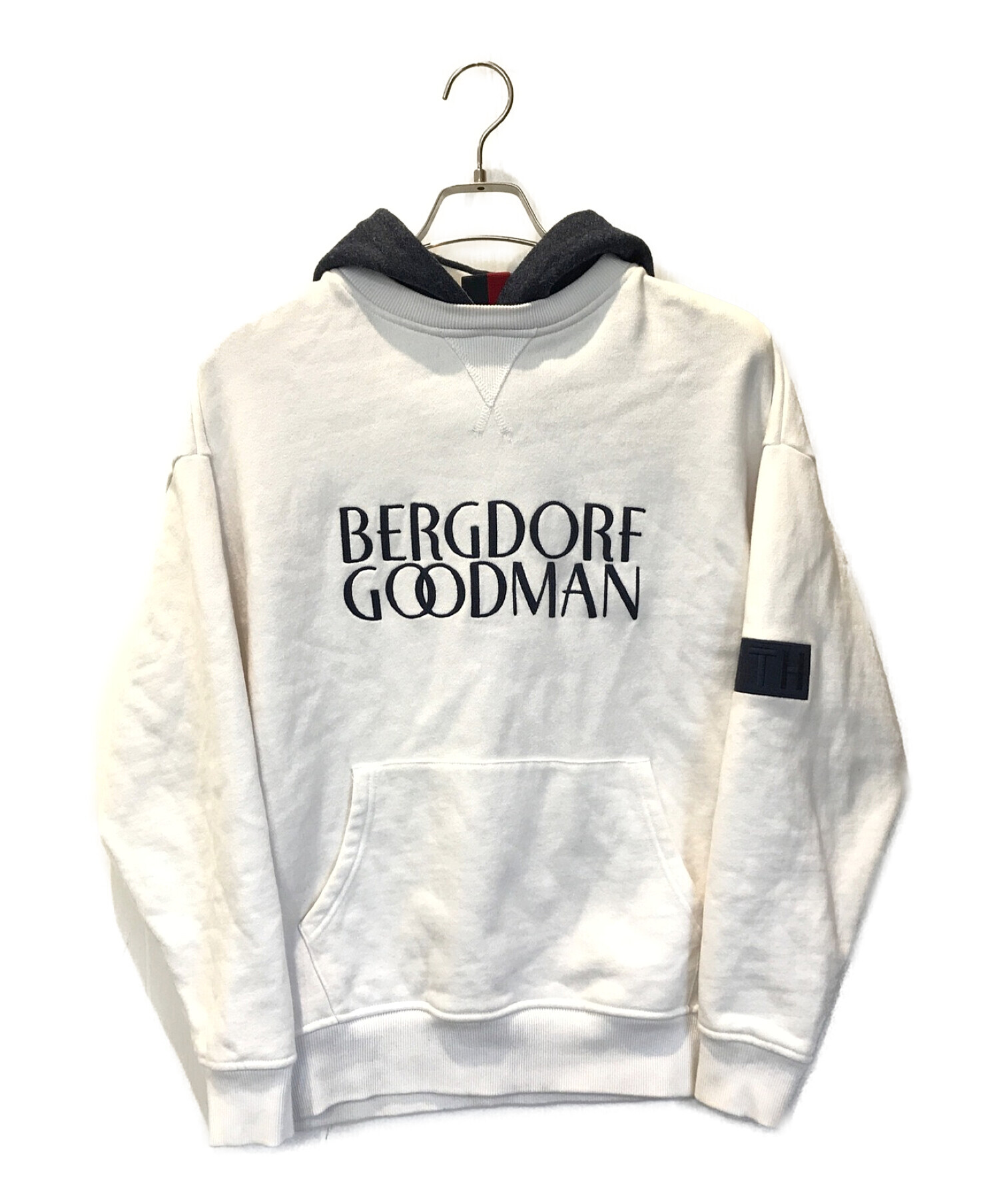 正規品 KITH × BERGDORF GOODMAN キス パーカー ホワイト 正規品 KITH × BERGDORF GOODMAN キス パーカー ホワイト