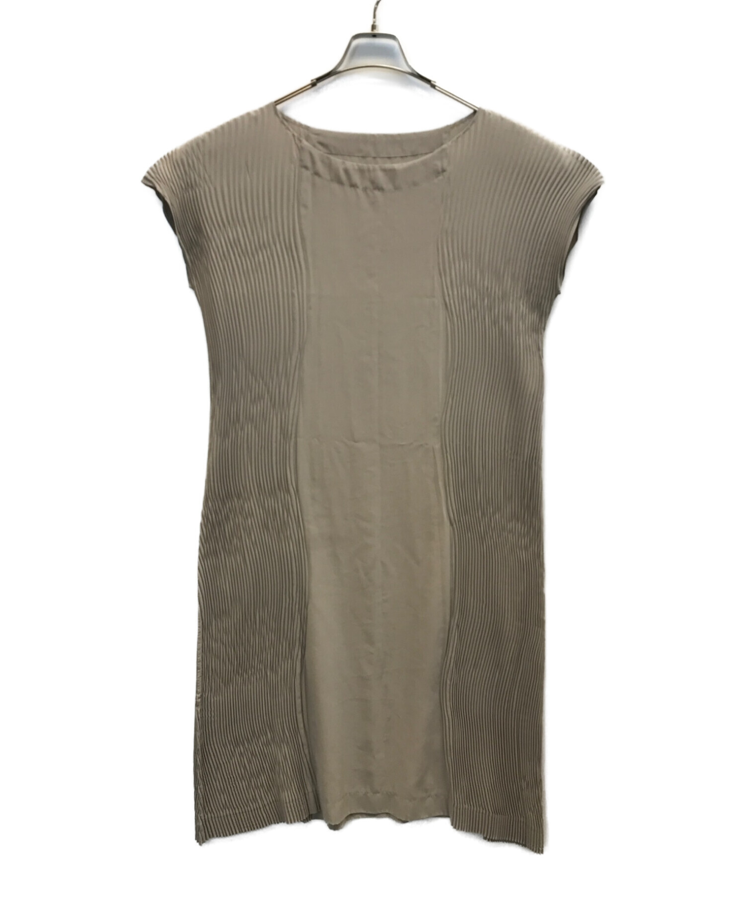 中古・古着通販】ISSEY MIYAKE (イッセイミヤケ) プリーツワンピース  