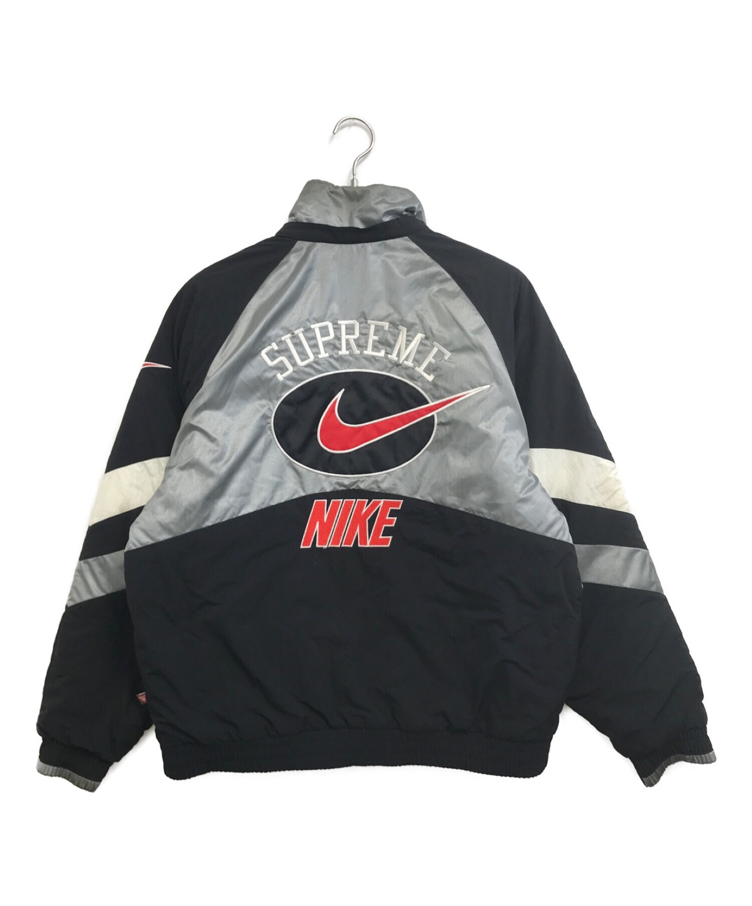 Nike supreme Hooded Sport