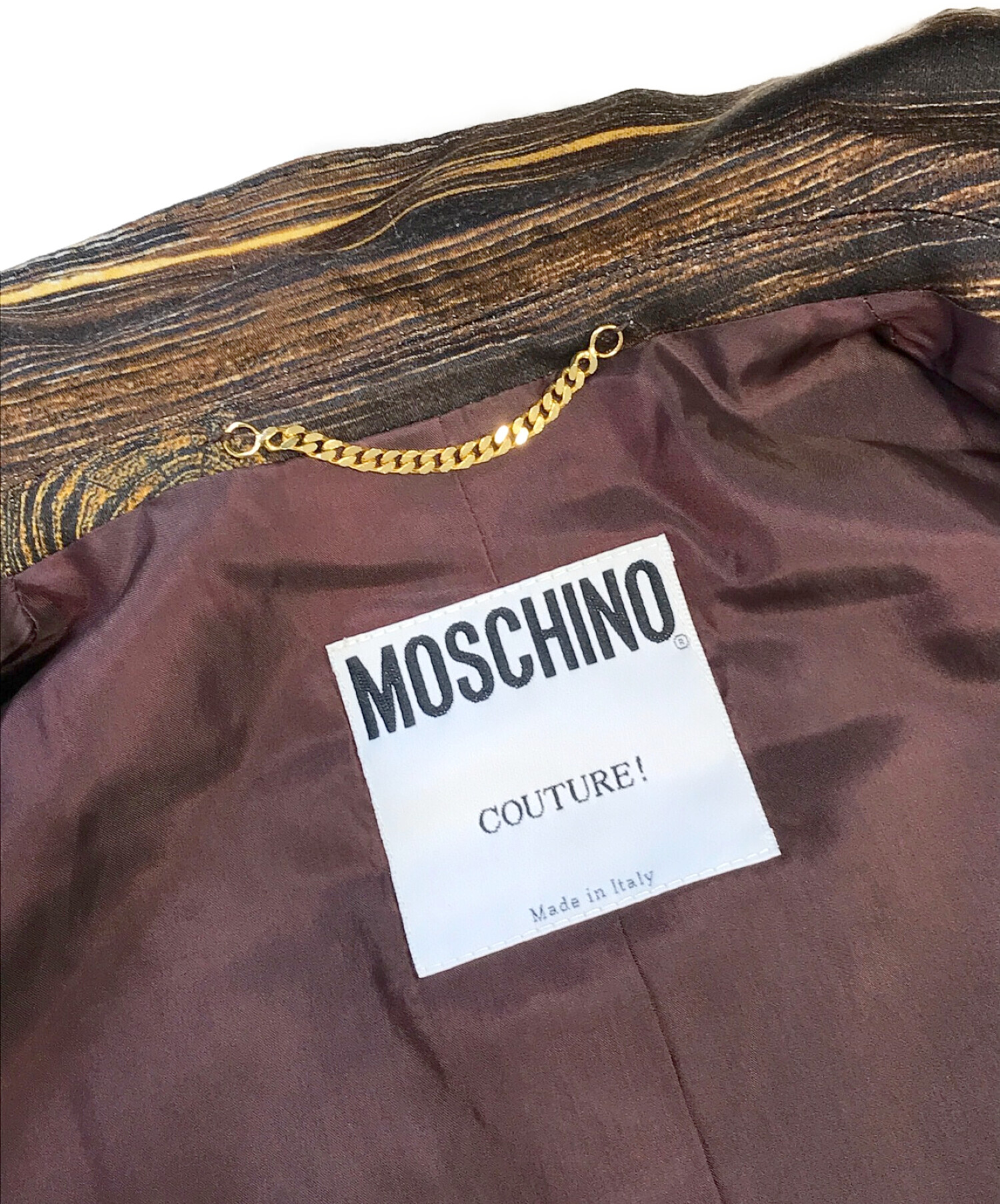 モスキーノのフラノの上だけになります。チャコールグレー。美品だと 