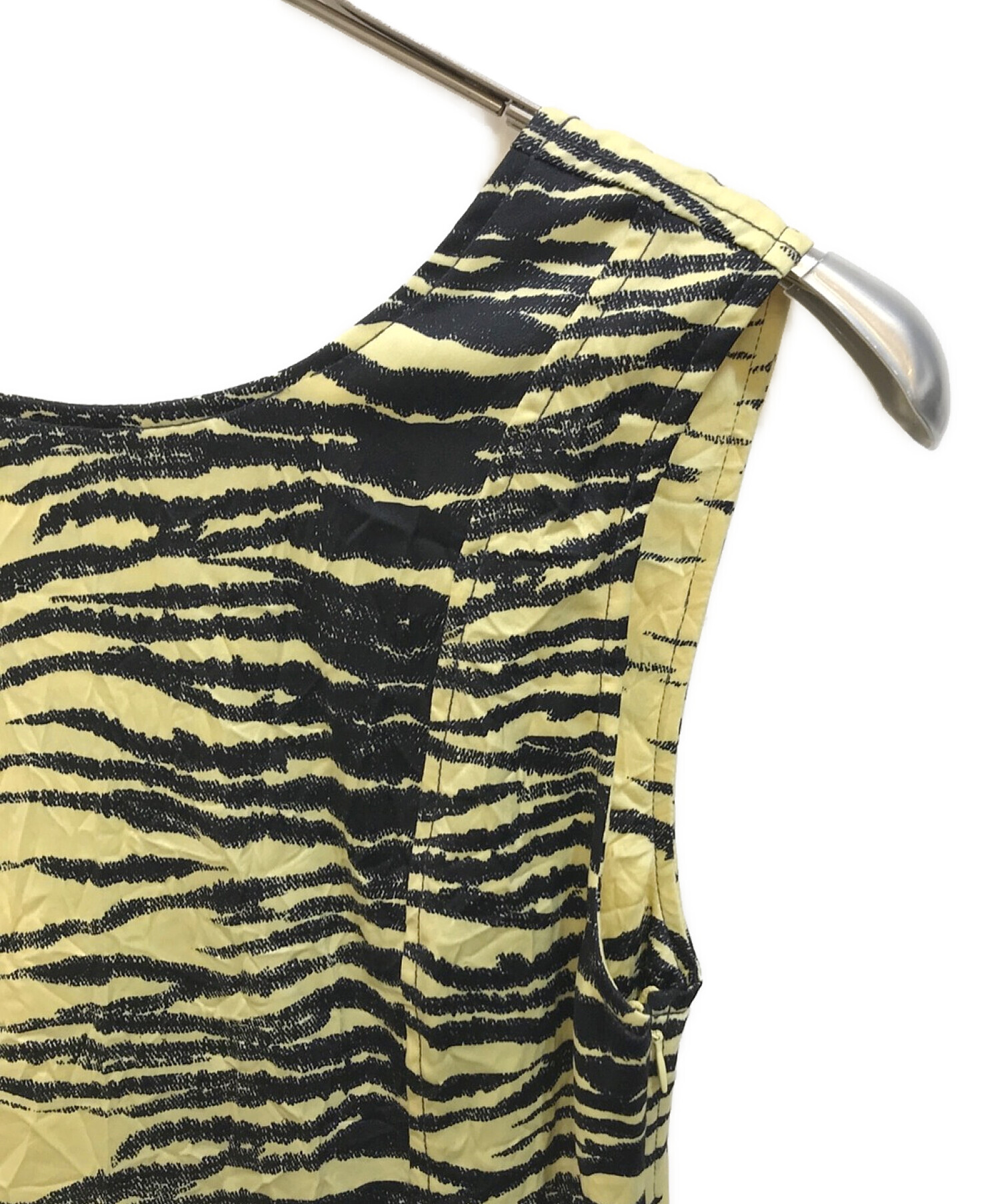 中古・古着通販】GANNI (ガニー) Tiger-Print Satin Midi Dress 