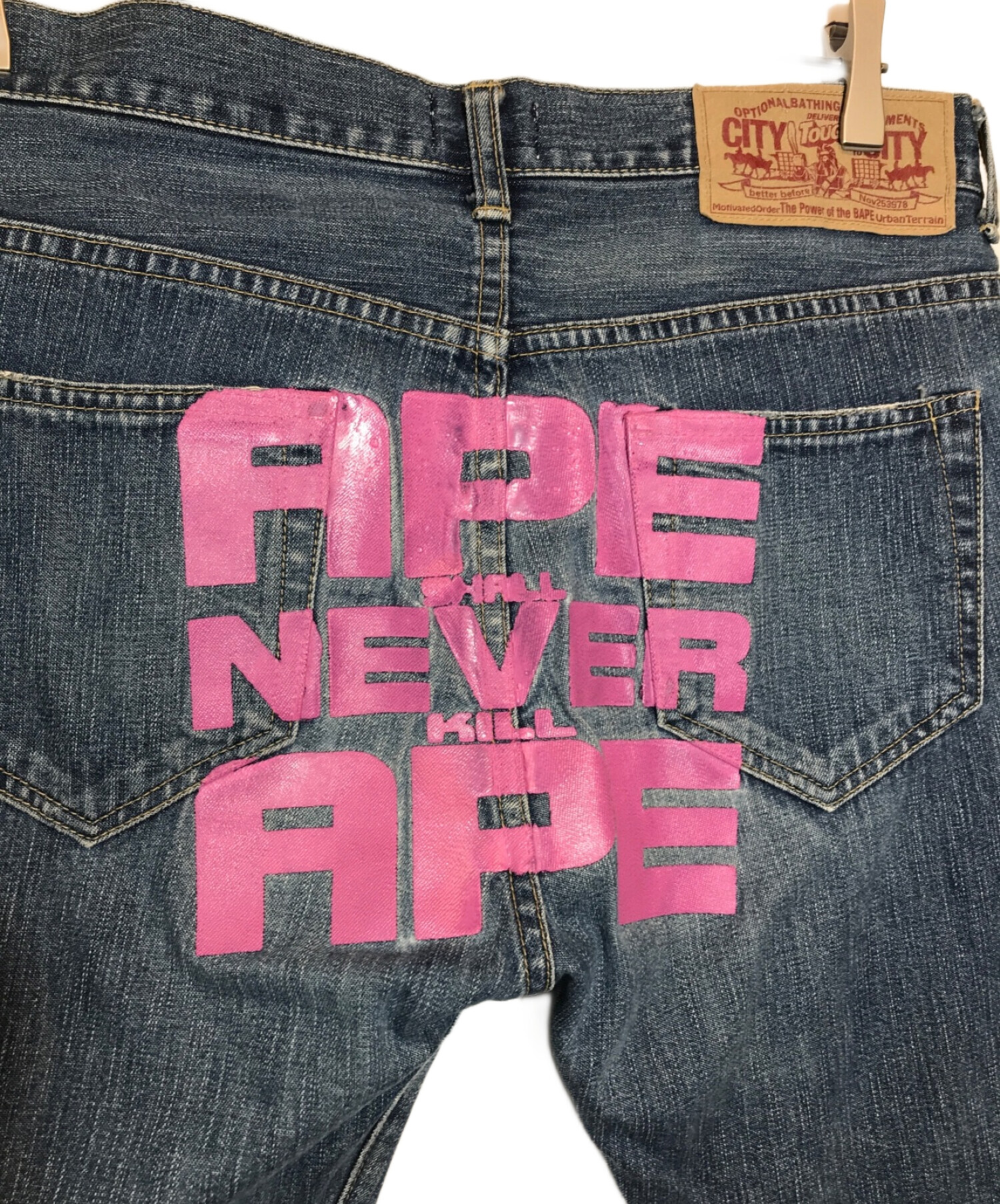 美品BAPEストレートデニムライトブルー A BATHING APE（ア