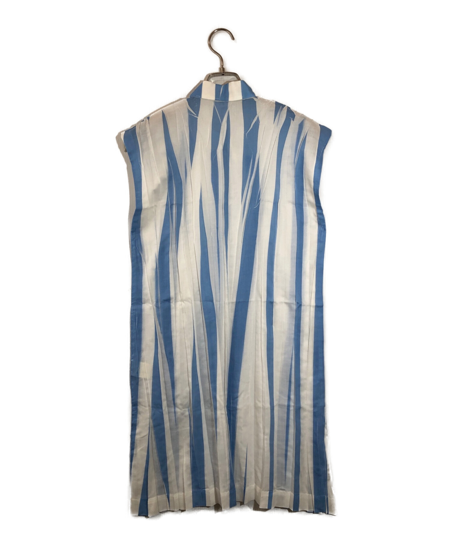 中古・古着通販】ISSEY MIYAKE (イッセイミヤケ) ノースリーブプリーツ 