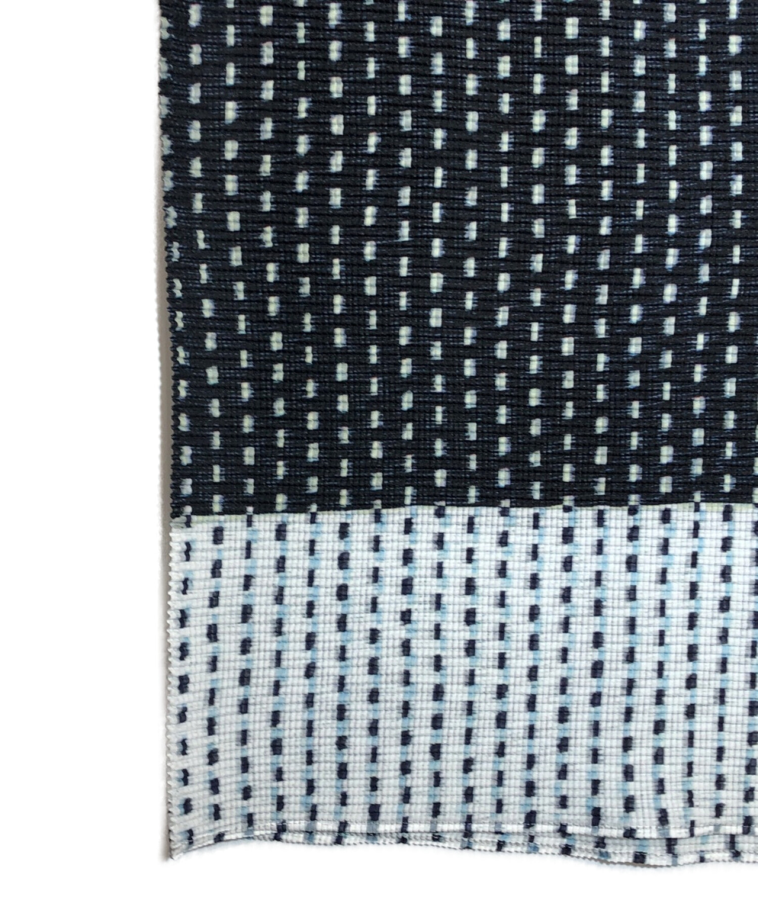 中古・古着通販】me ISSEY MIYAKE (ミーイッセイ ミヤケ) プリーツ加工 