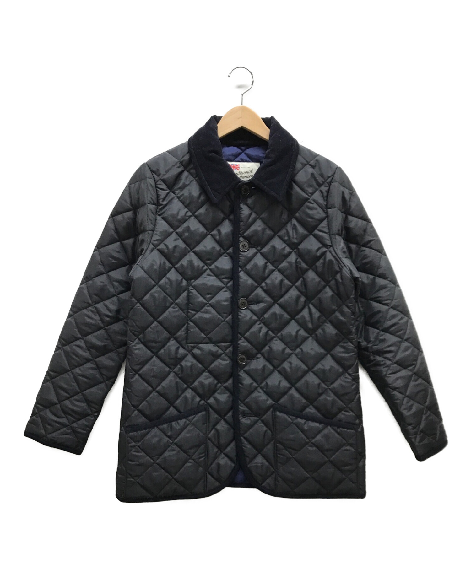 Traditional Weatherwear (トラディショナルウェザーウェア) WAVERLYキルティングジャケット ネイビー サイズ:38
