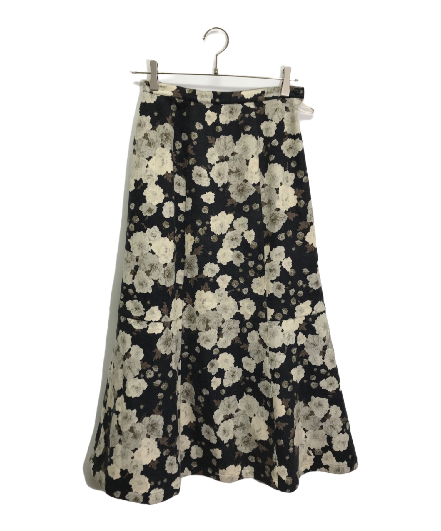 ピンクハウス花柄スカート