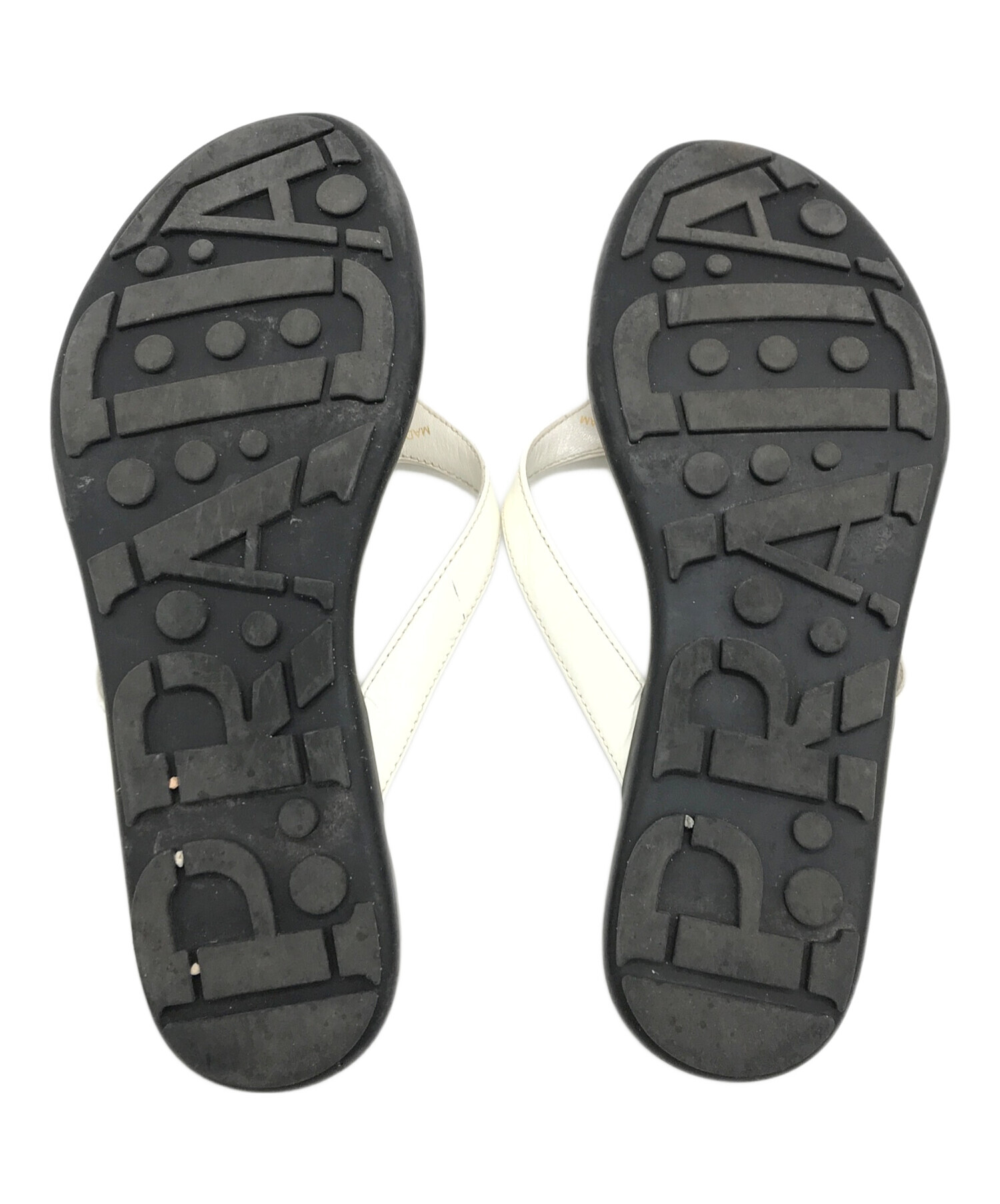 中古・古着通販】PRADA (プラダ) トングサンダル ホワイト サイズ:37.5 