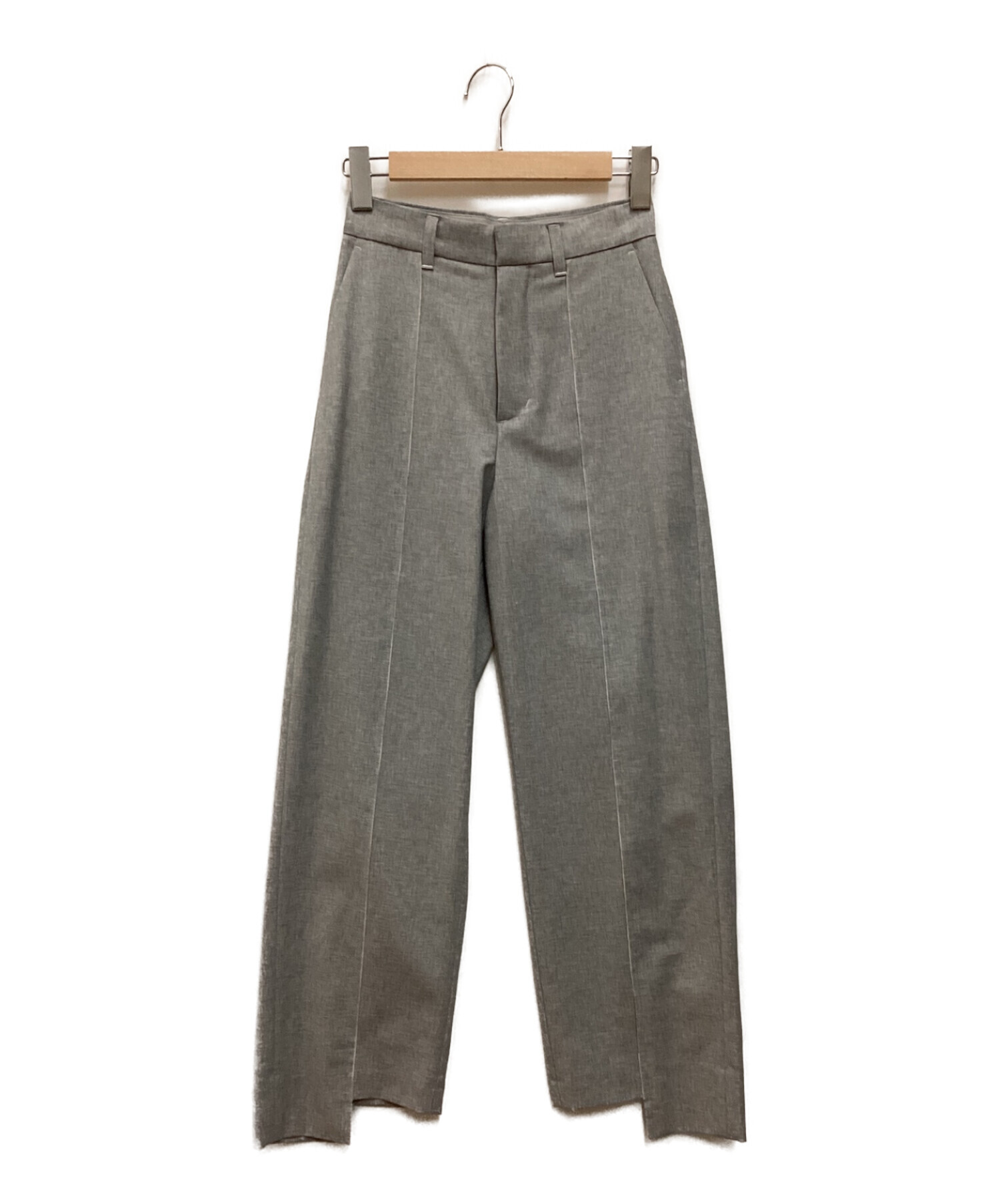 中古・古着通販】soduk (スドーク) センタープレスパンツ グレー  