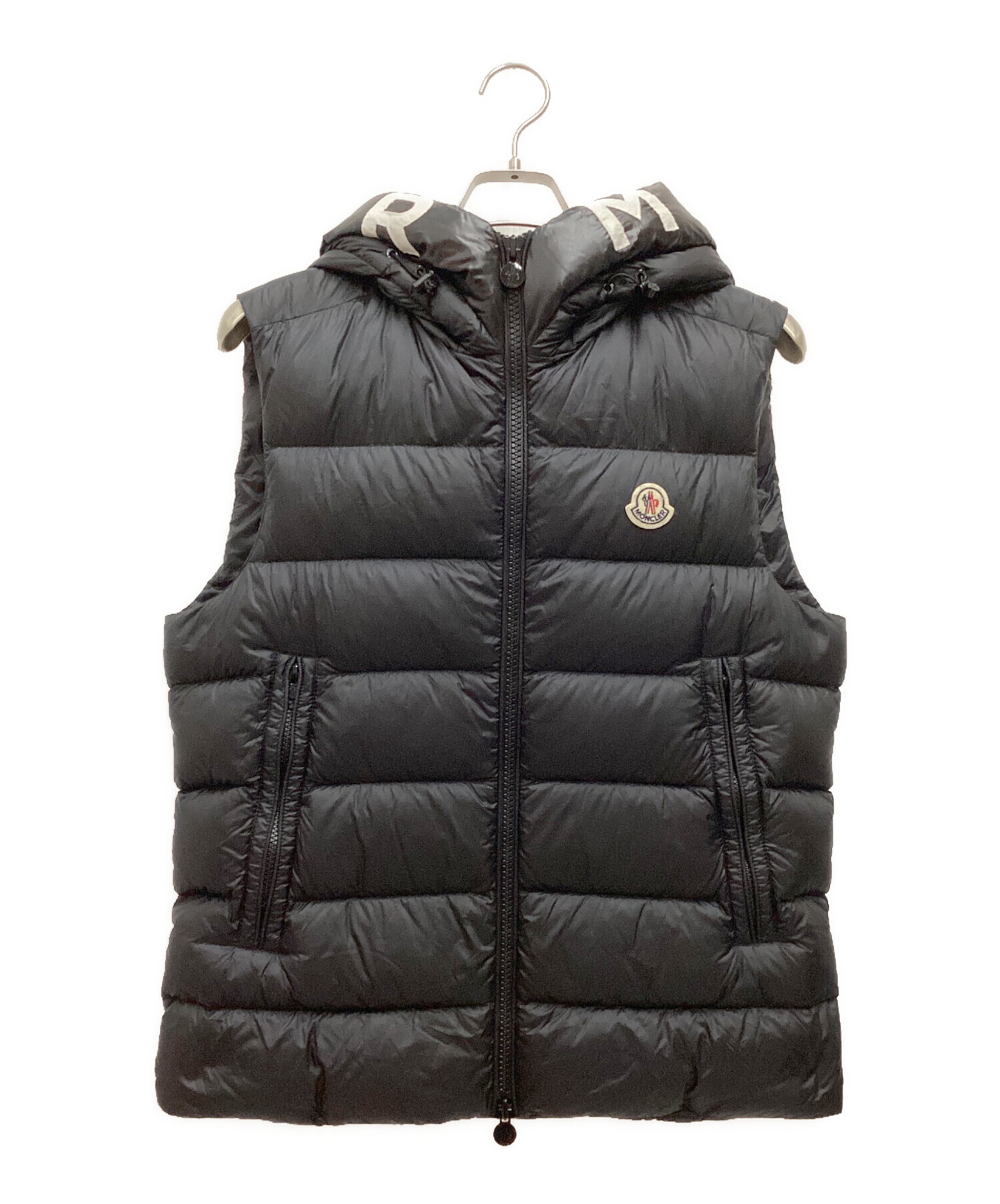 MONCLER 黒 ダウンベスト フード付き 中古・古着通販】MONCLER 