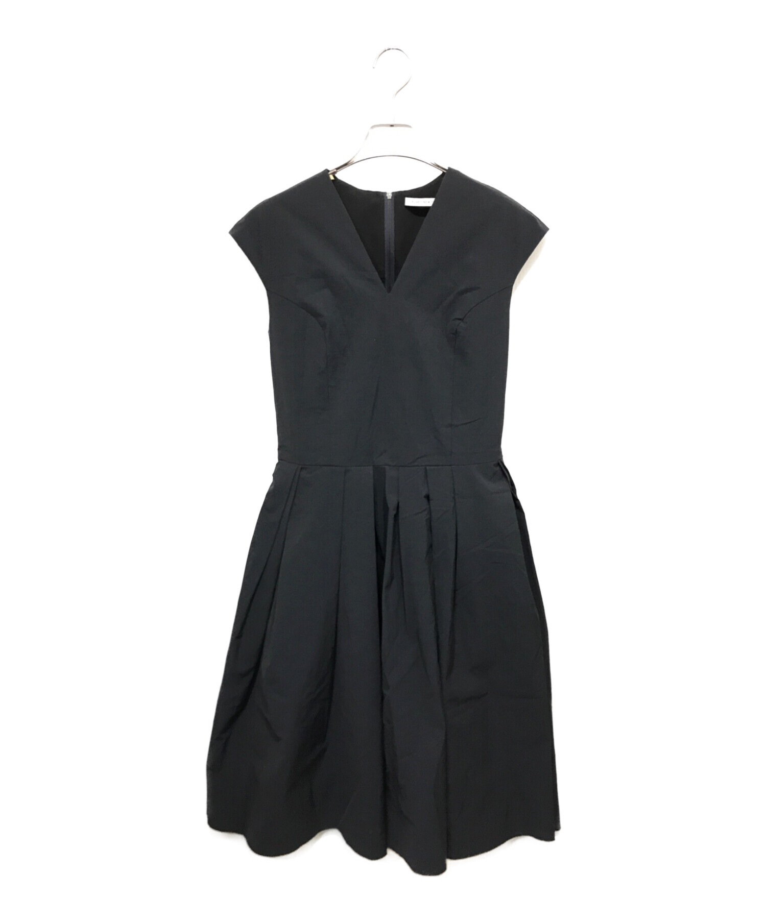 中古・古着通販】FOXEY NEWYORK (フォクシーニューヨーク) Vネック 