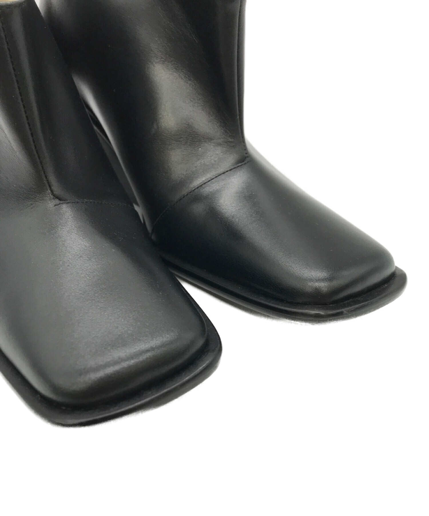 UNTISHOLD ショートブーツ 37サイズ 黒