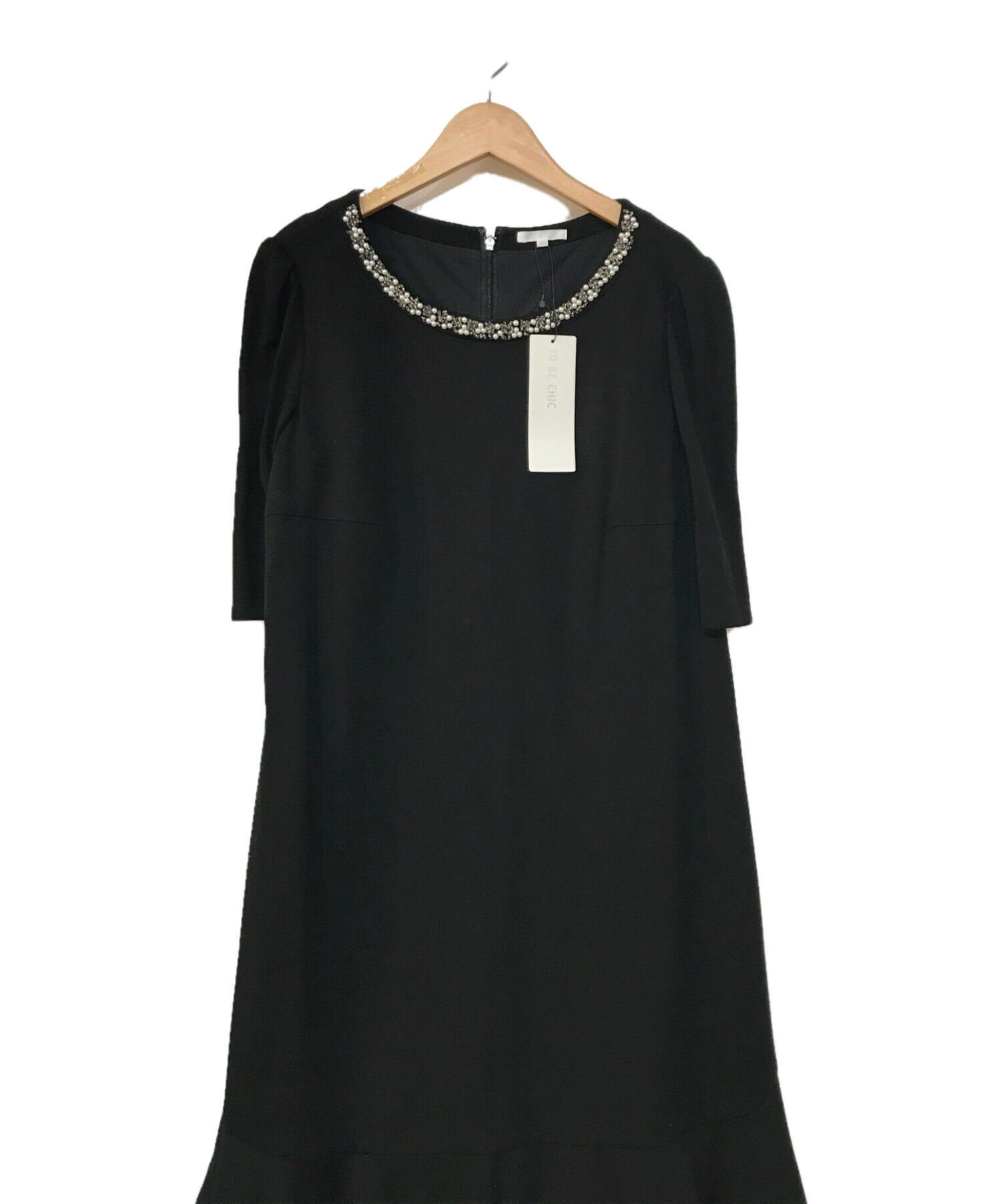 中古 古着通販 To Be Chic トゥービーチック ビジューワンピース ブラック サイズ 46 未使用品 ブランド 古着通販 トレファク公式 Trefac Fashion スマホサイト