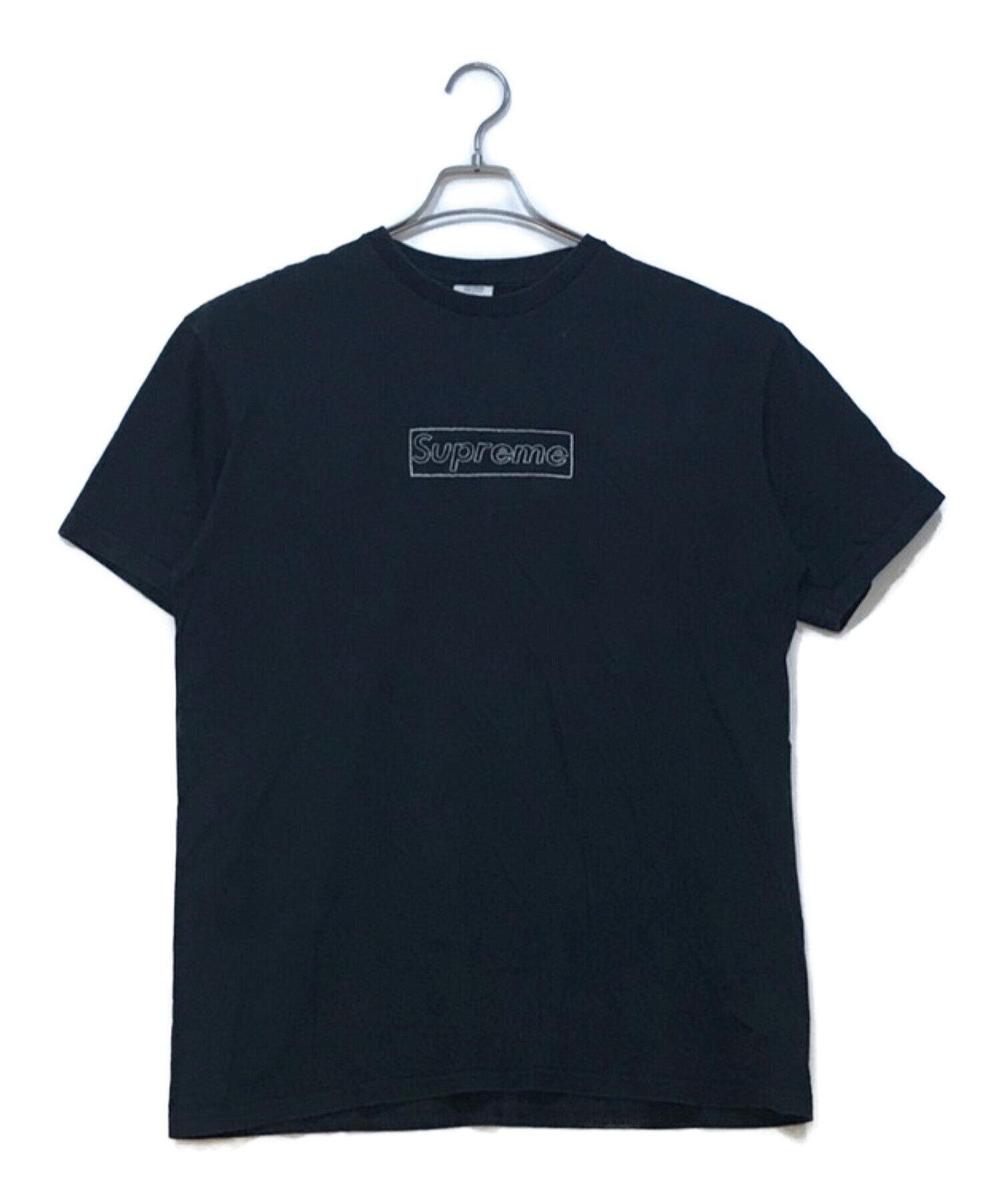 Supreme KAWS Chalk Logo Tee L 黒 シュプリームTシャツ/カットソー(半袖/袖なし)