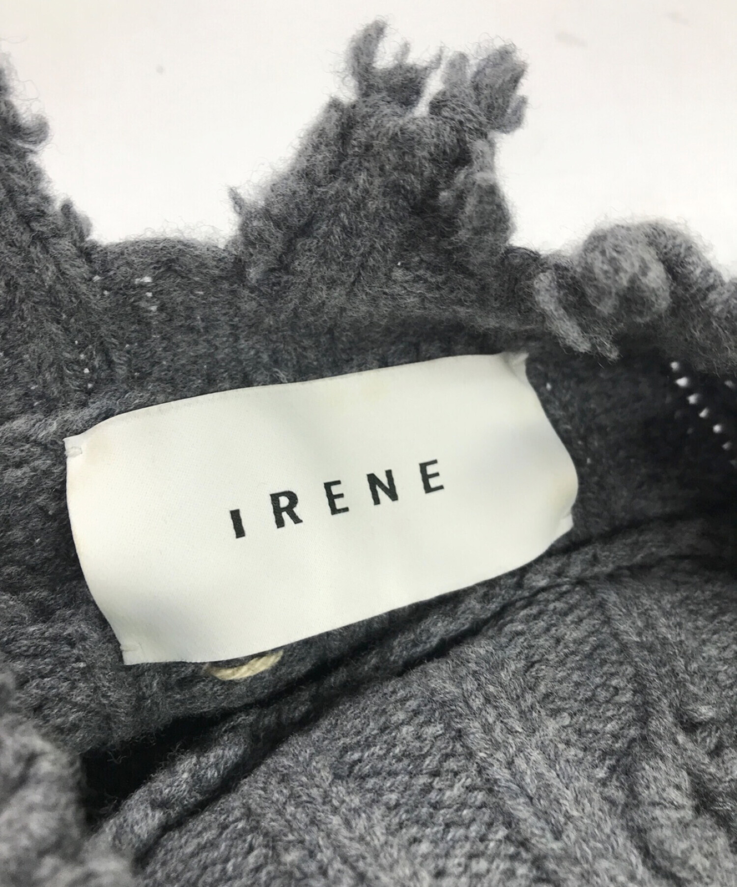 irene Mix Cable Cropped Knit