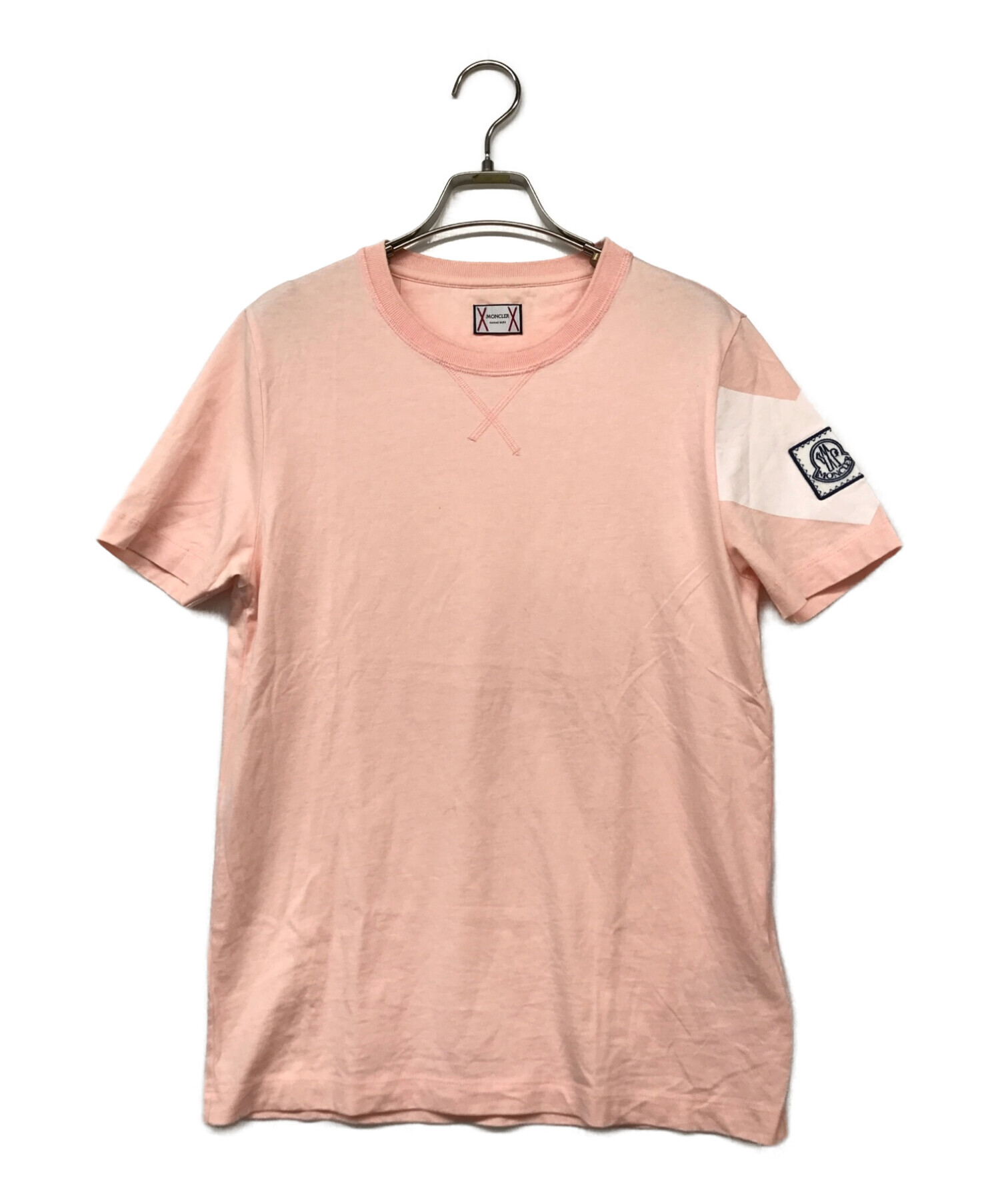 モンクレール　Tシャツ　ピンク　ロゴ　新品　ワッペンご安心ください