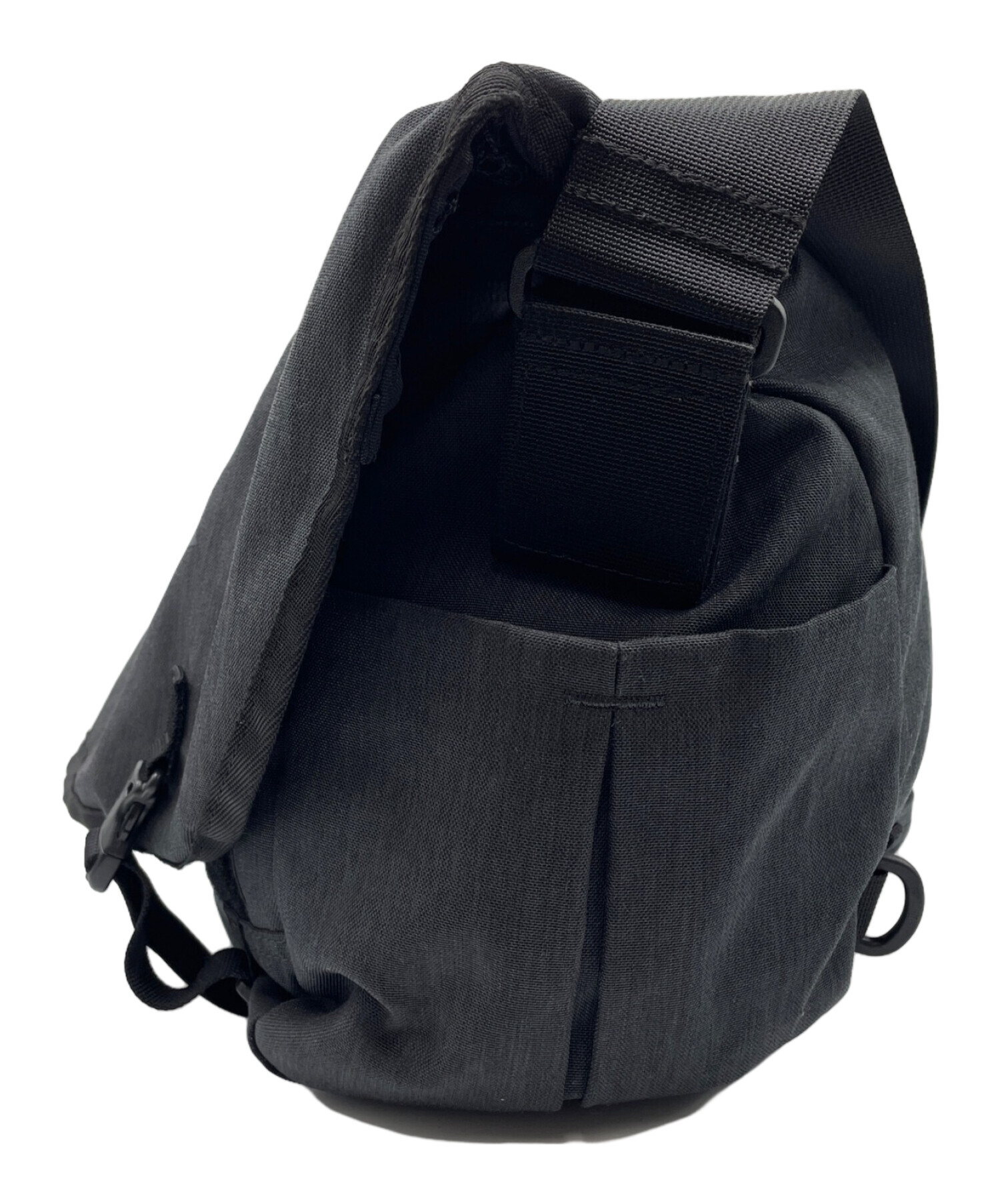 中古・古着通販】and wander (アンドワンダー) heather messenger bag 