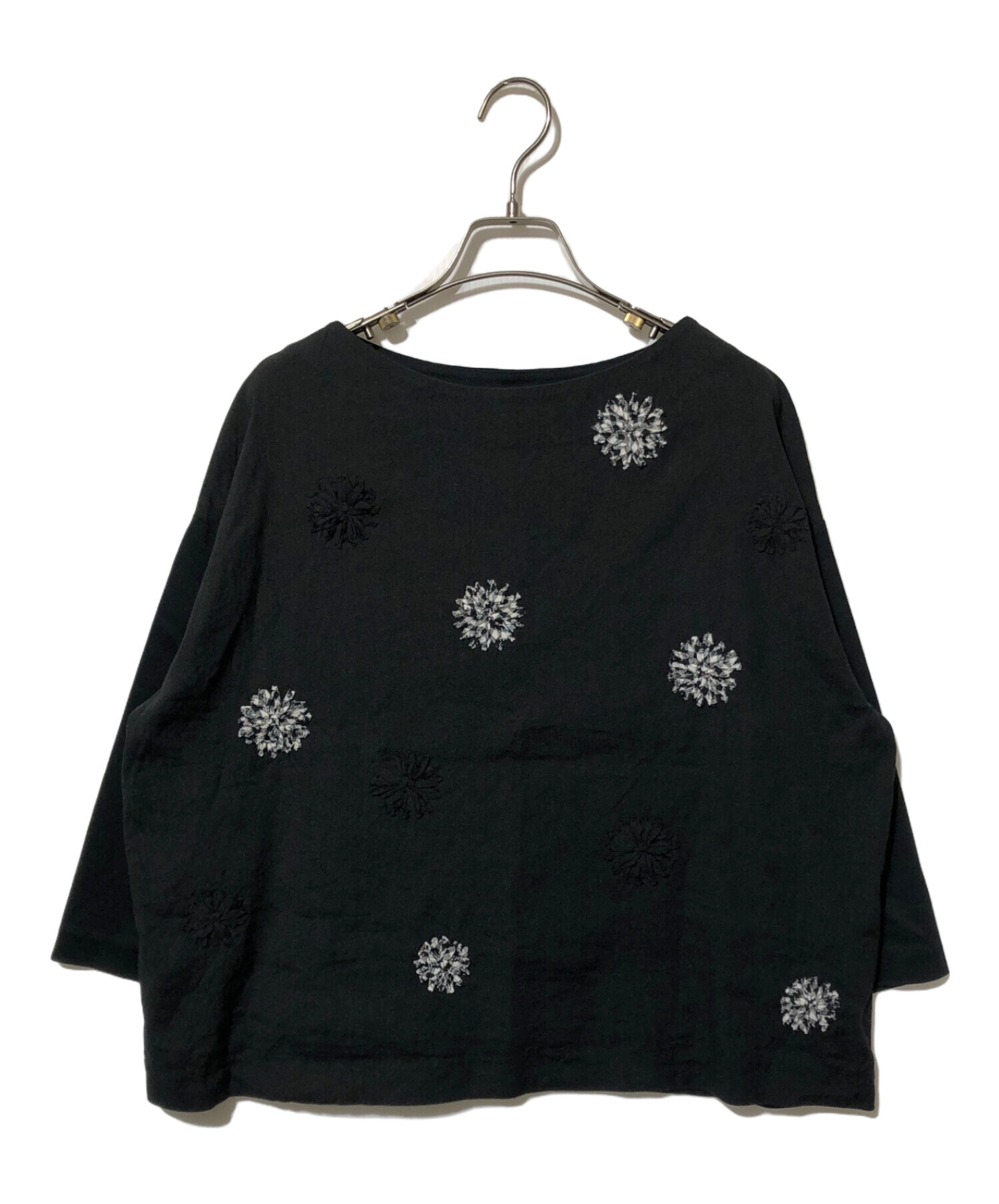 BEARDSLEYドット花刺繍カットソー ビアズリー ドット花刺繍カットソー