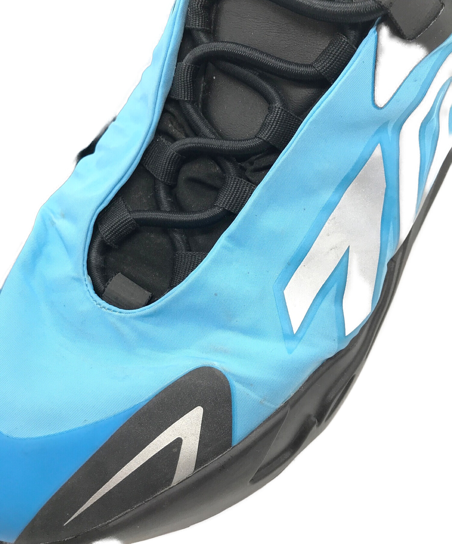 adidas (アディダス) yeezy 700 MNVN ブルー×ブラック サイズ:27cm