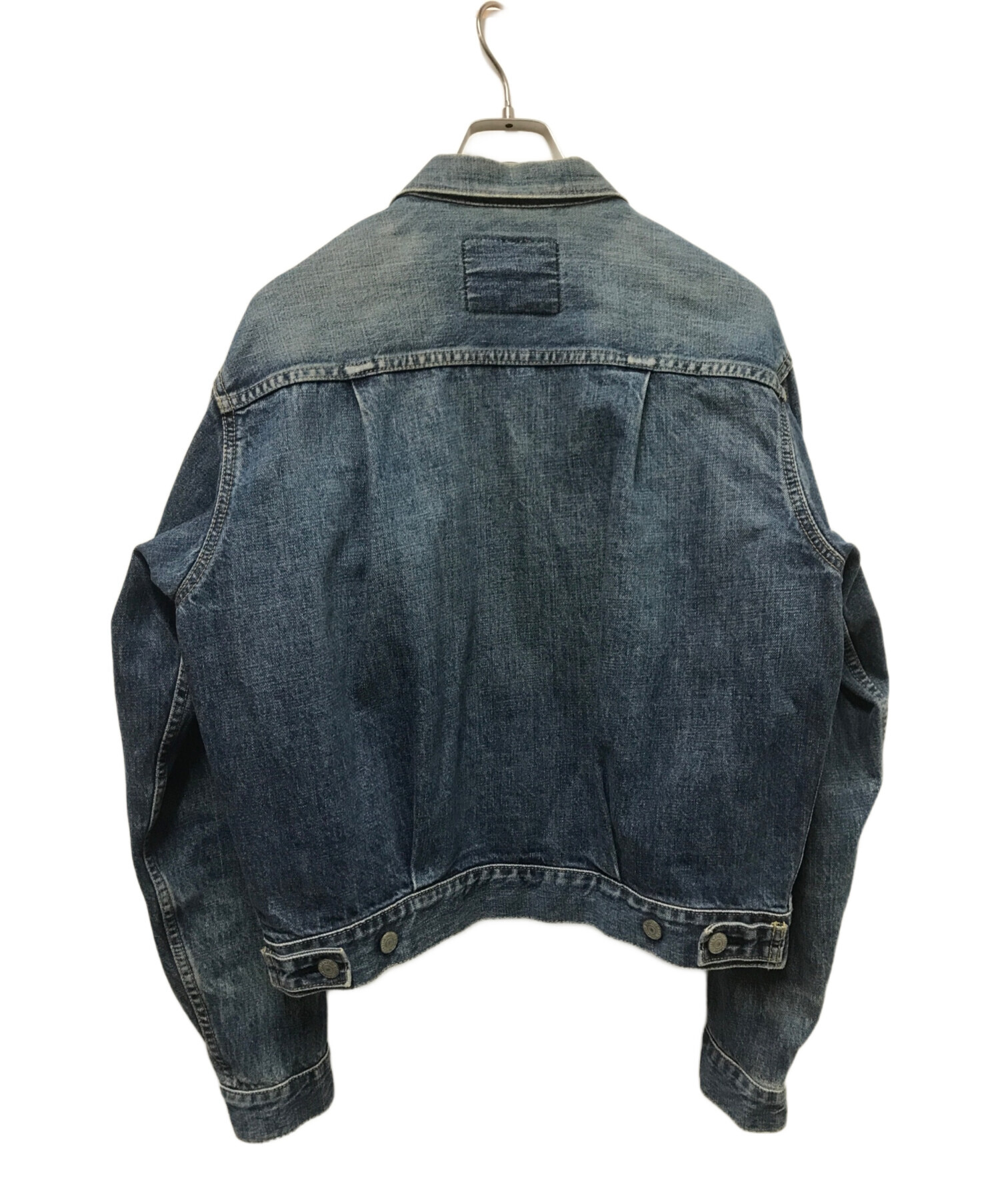 デニムジャケット サイズ40 女性によるメンズ・デニムジャケットの