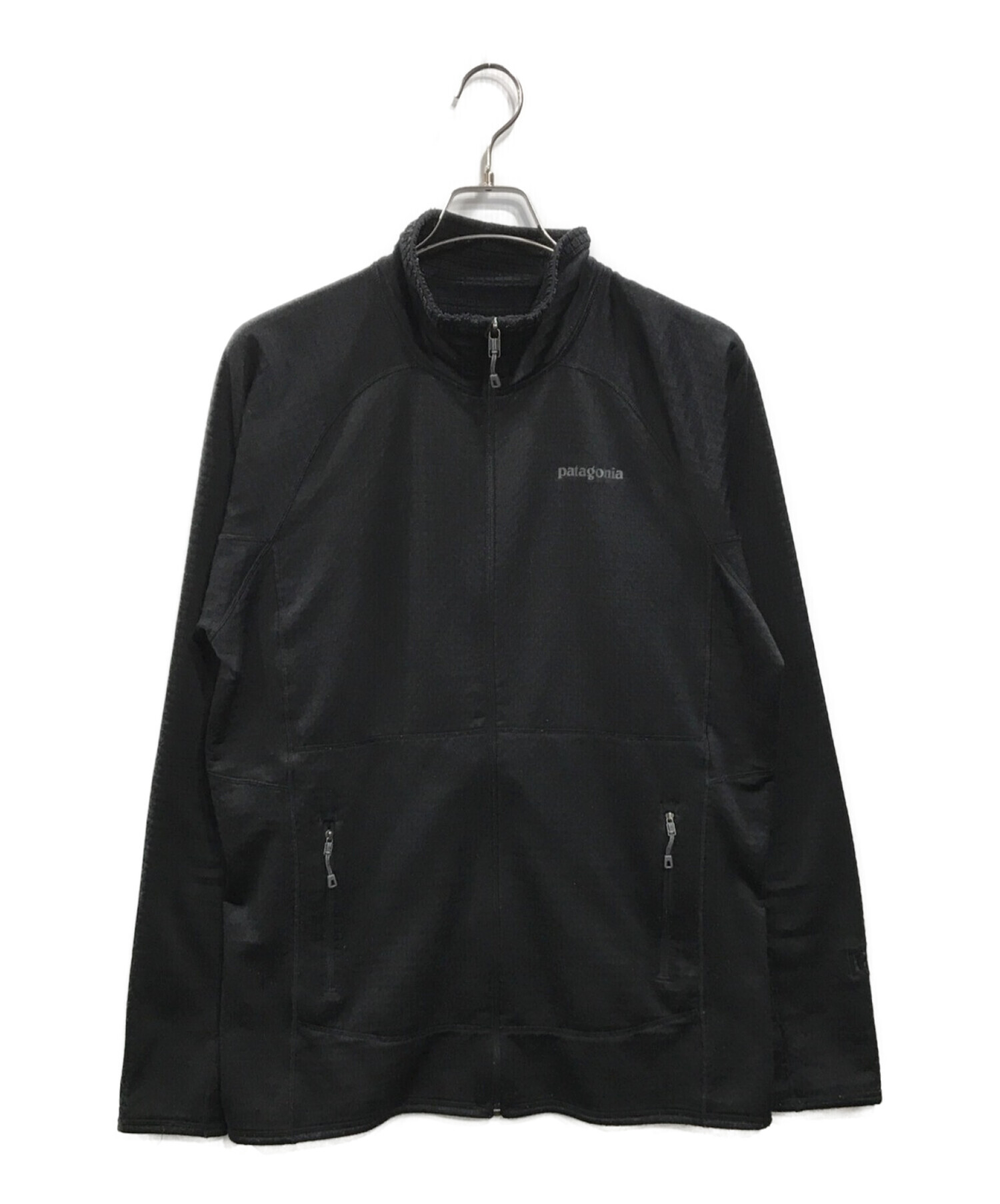 patagonia フルジップ ジャケット 黒