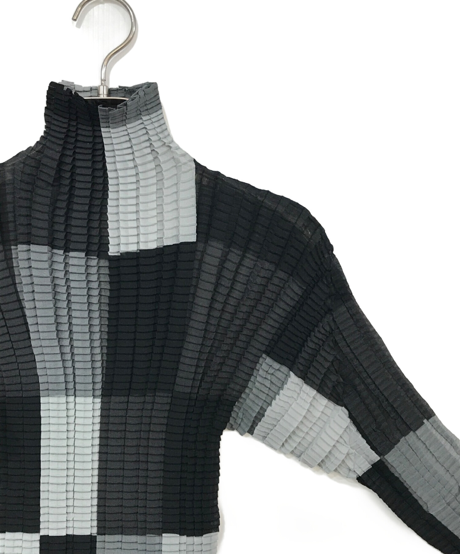 中古・古着通販】ISSEY MIYAKE (イッセイミヤケ) 総柄プリーツ 