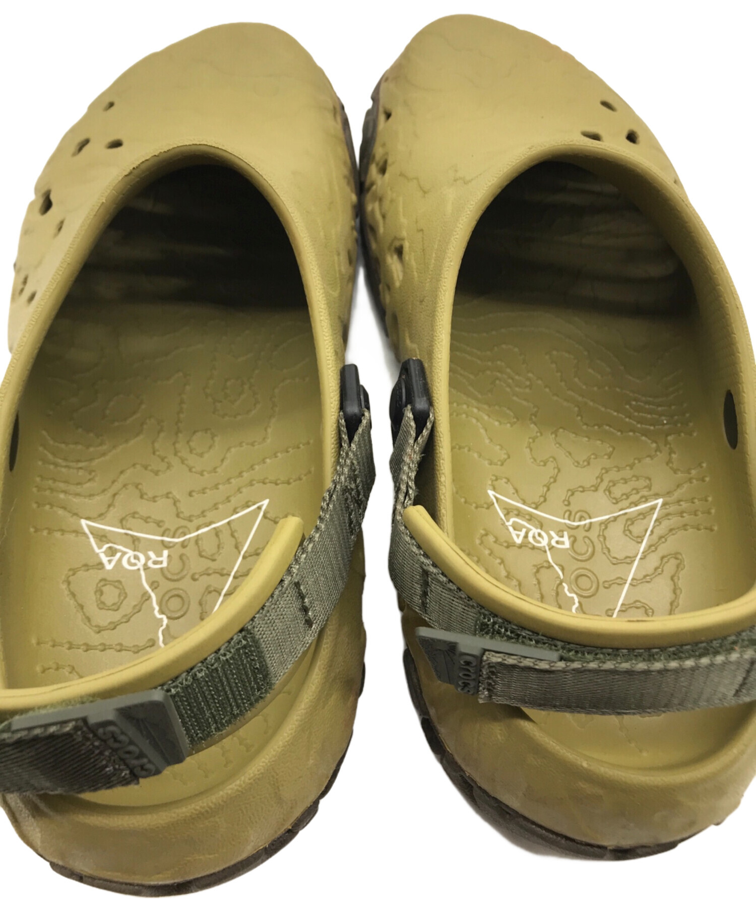 ROA クロックスコラボサンダル