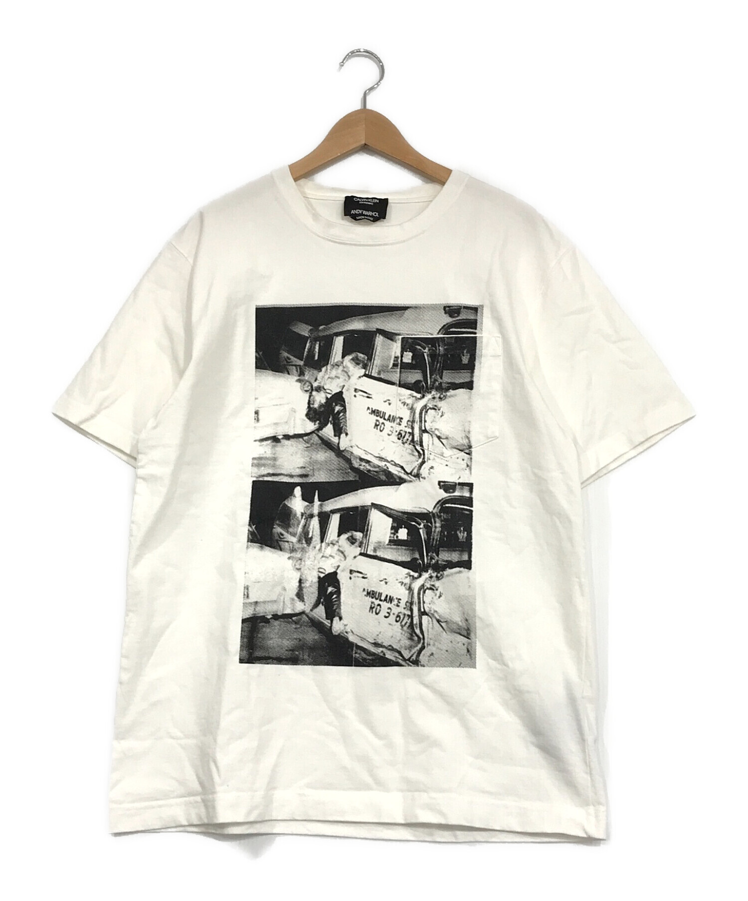 中古 古着通販 Calvin Klein カルバンクライン プリントtシャツ ホワイト サイズ Size L ブランド 古着通販 トレファク公式 Trefac Fashion スマホサイト