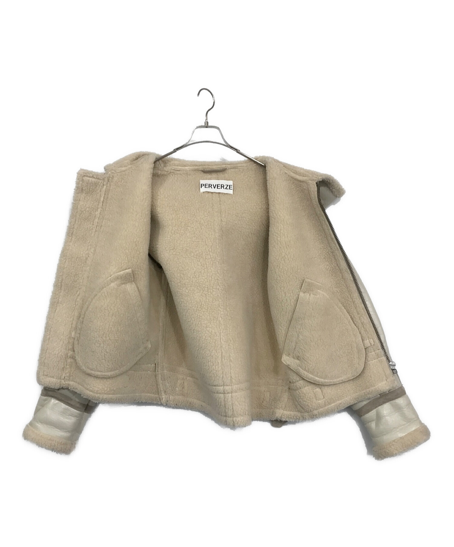 PERVERZE open neck B3 レディース 