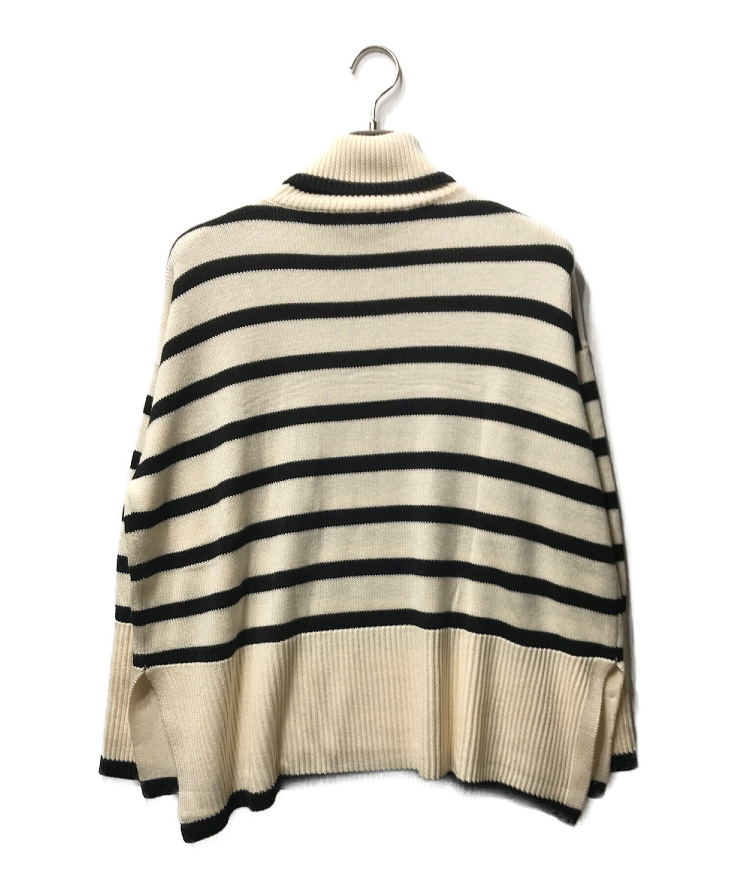 toteme (トーテム) ボーダー タートルネック ニット ロングスリーブ ホワイト×ブラック サイズ:M