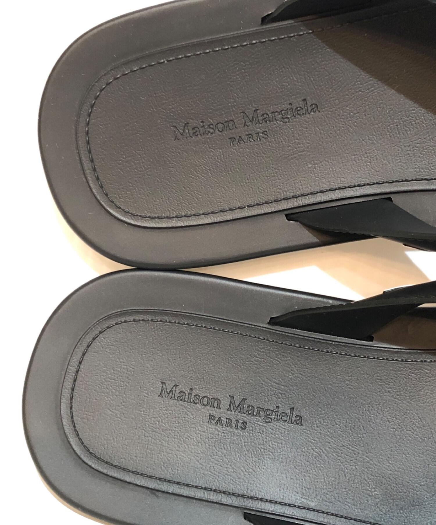 Maison Martin Margiela 22 (メゾン マルタン マルジェラ 22) Tabi 足袋 トングサンダル ブラック サイズ:38