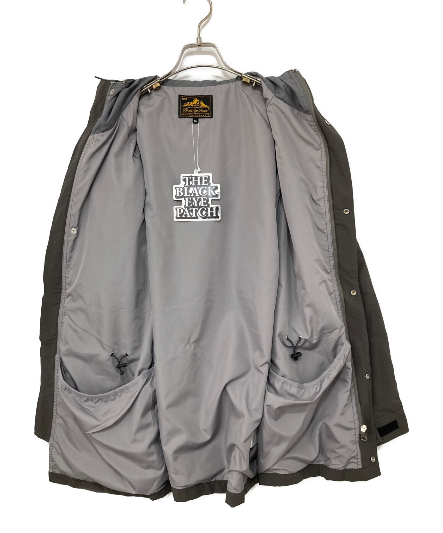 ジャケット・アウター BlackEyePatch LOGOS MOUNTAIN PARKA Grey BlackEyePatch LOGOS MOUNTAIN PARKA Grey