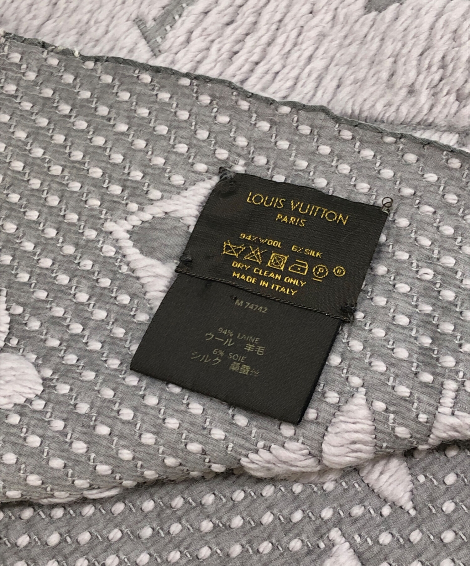 ☆新品☆ルイ・ヴィトン グレー エシャルプ ロゴマニア マフラー