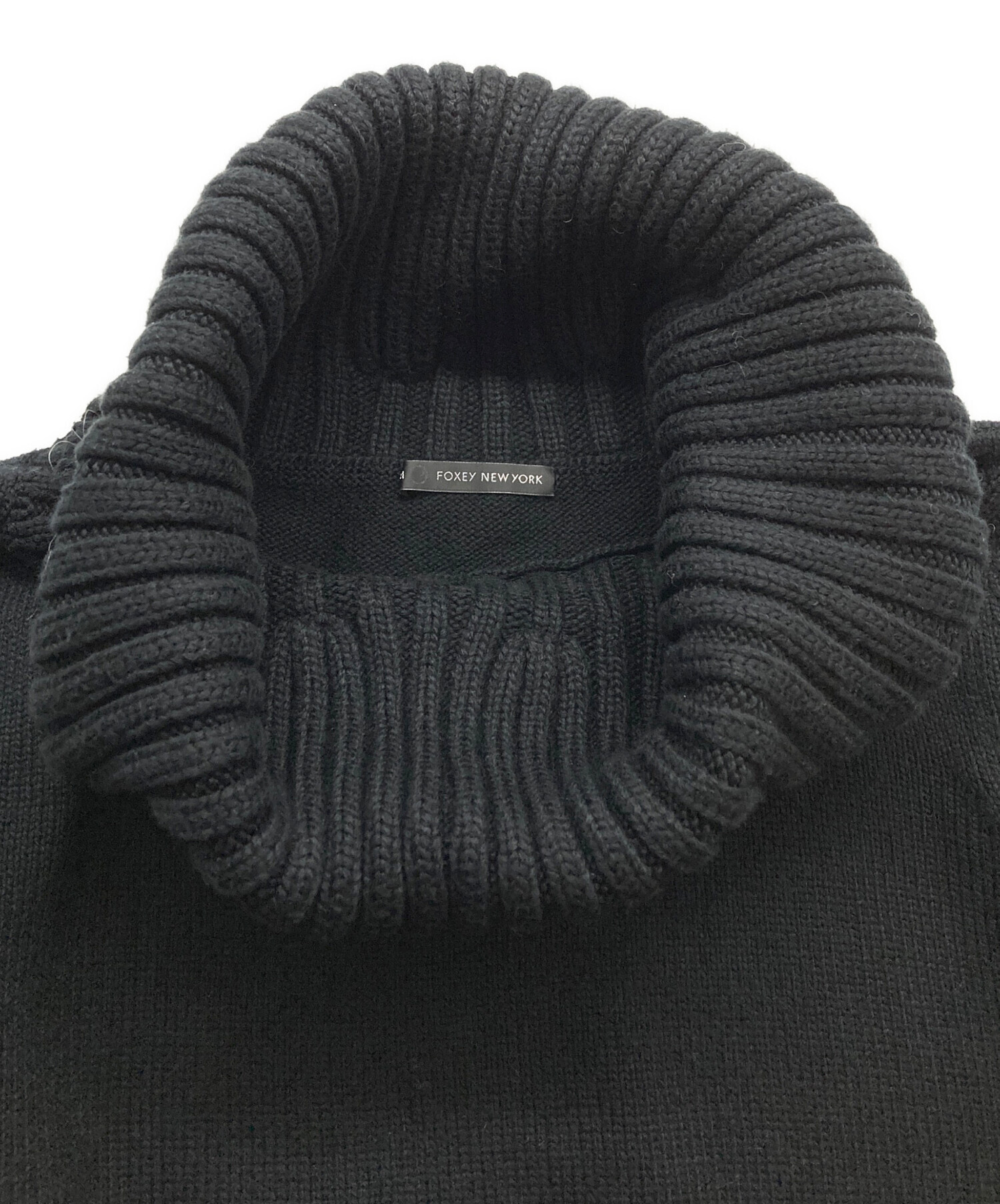 39116 フォクシー　グレースタートル　グレースウール　ニット　ナチュラル 39116 Knit Top 