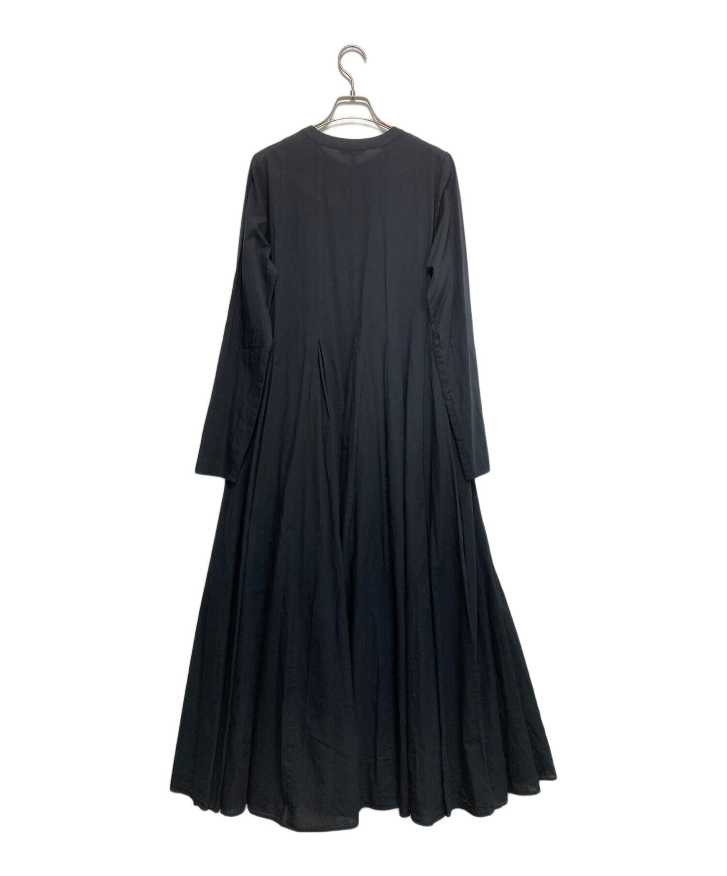 カレンソロジー⭐︎タックボリュームワンピース Curensology(カレン