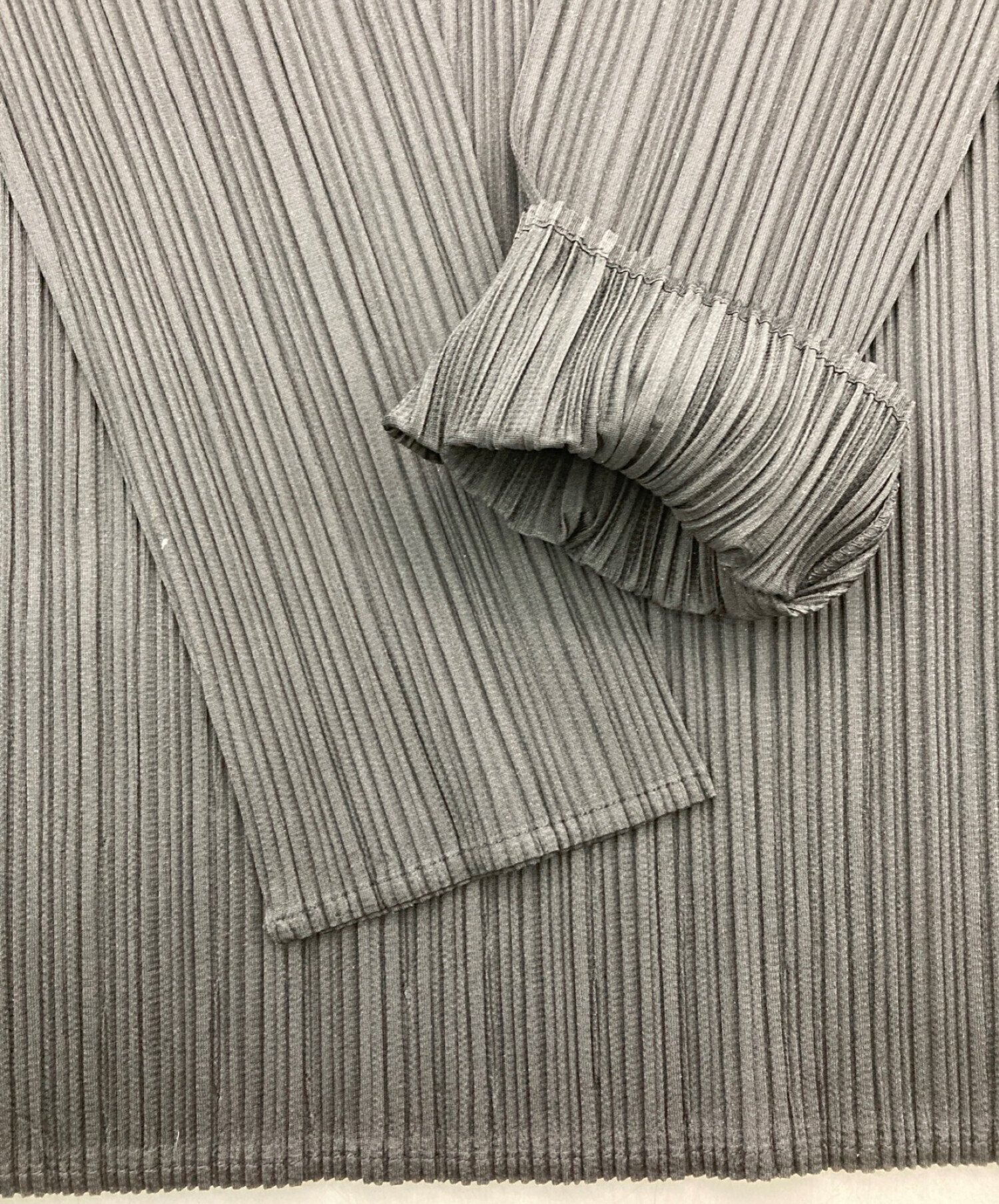 中古・古着通販】ISSEY MIYAKE (イッセイミヤケ) 長袖ハイネック 