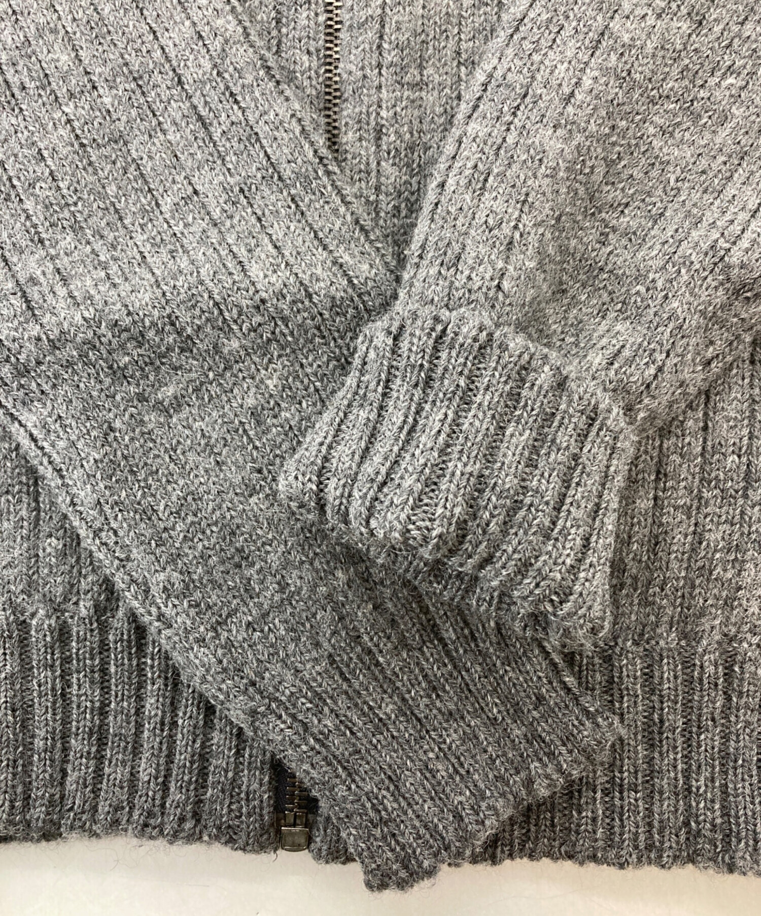 中古・古着通販】PRADA (プラダ) フルジップウールニット グレー 