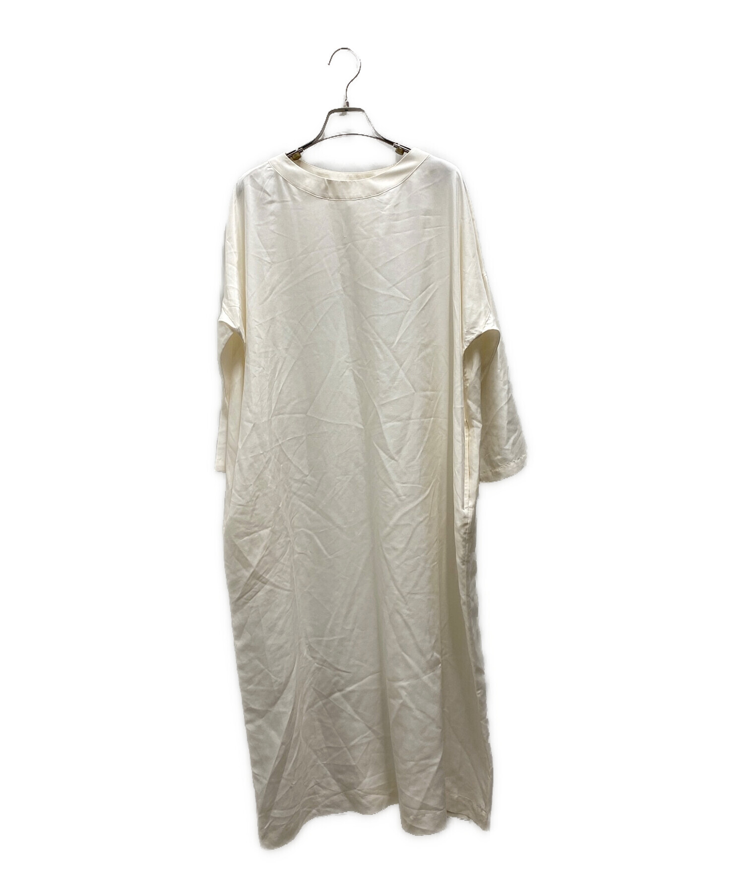 中古・古着通販】Yoli (ヨリ) Silk long onepiece ホワイト サイズ 