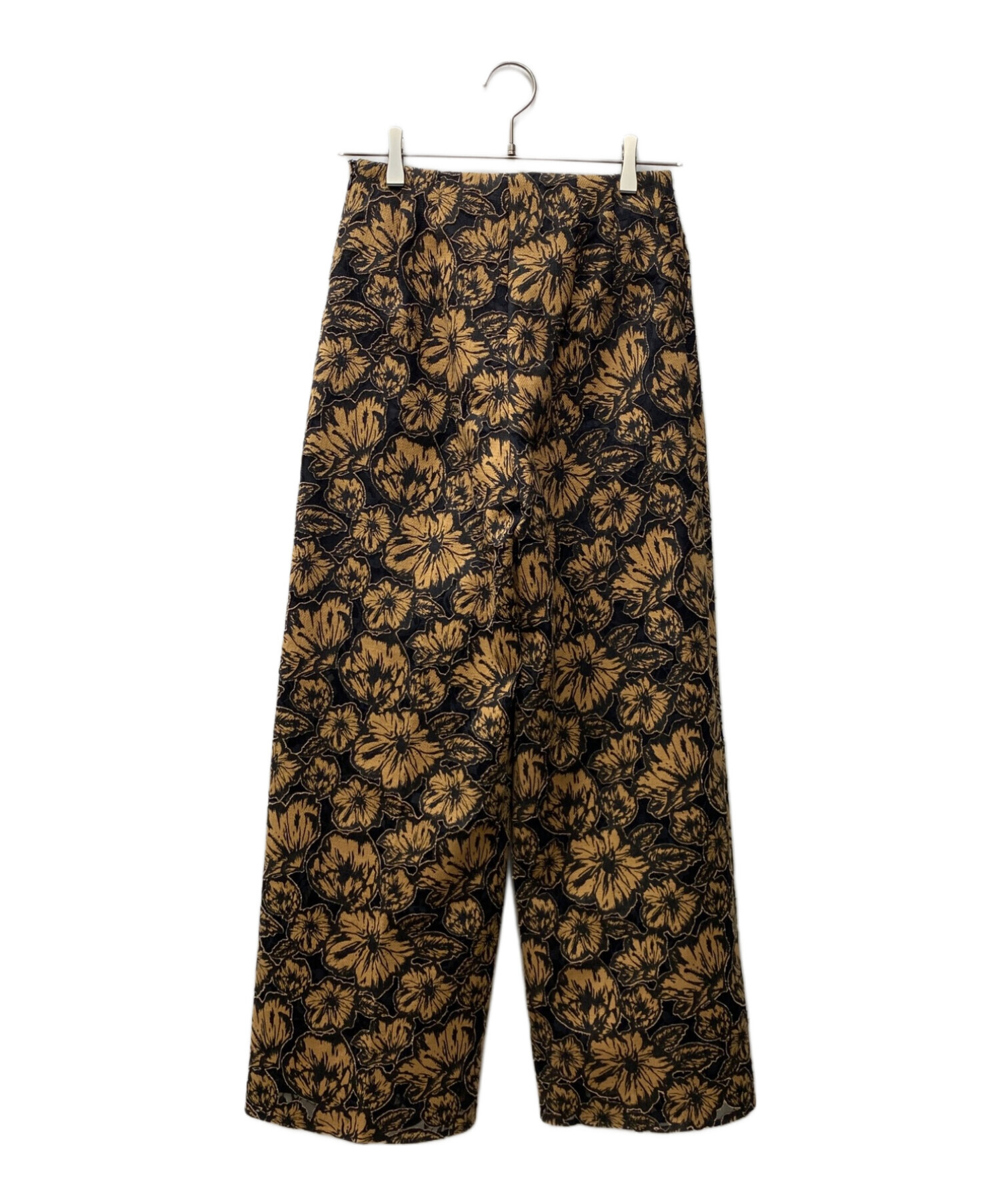 新品EBONY(エボニー) Flower Lace Wide Pants 新品EBONY(エボニー) Flower Lace Wide Pants