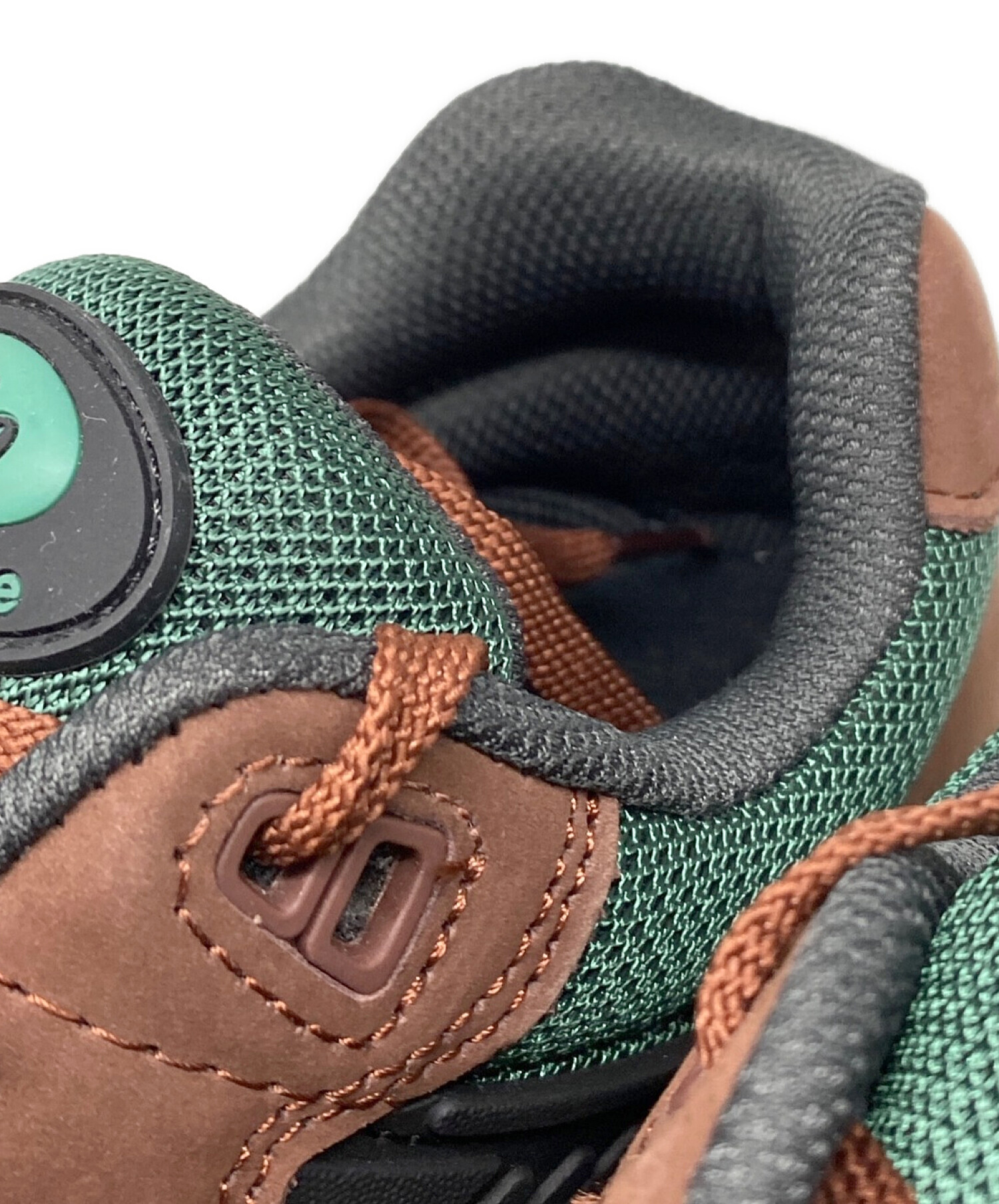 中古・古着通販】NEW BALANCE (ニューバランス) MT580 ブラウン 