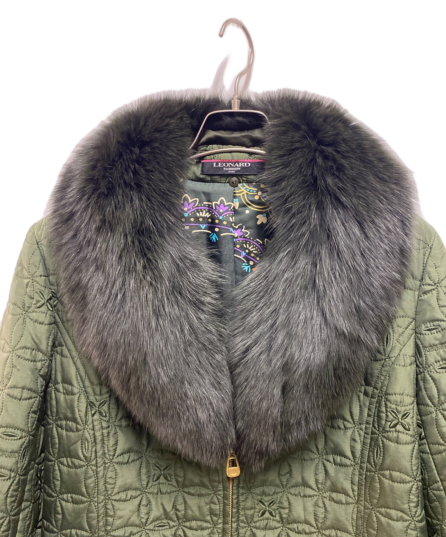 レオナール フォックスファー付き キルティングジャケット