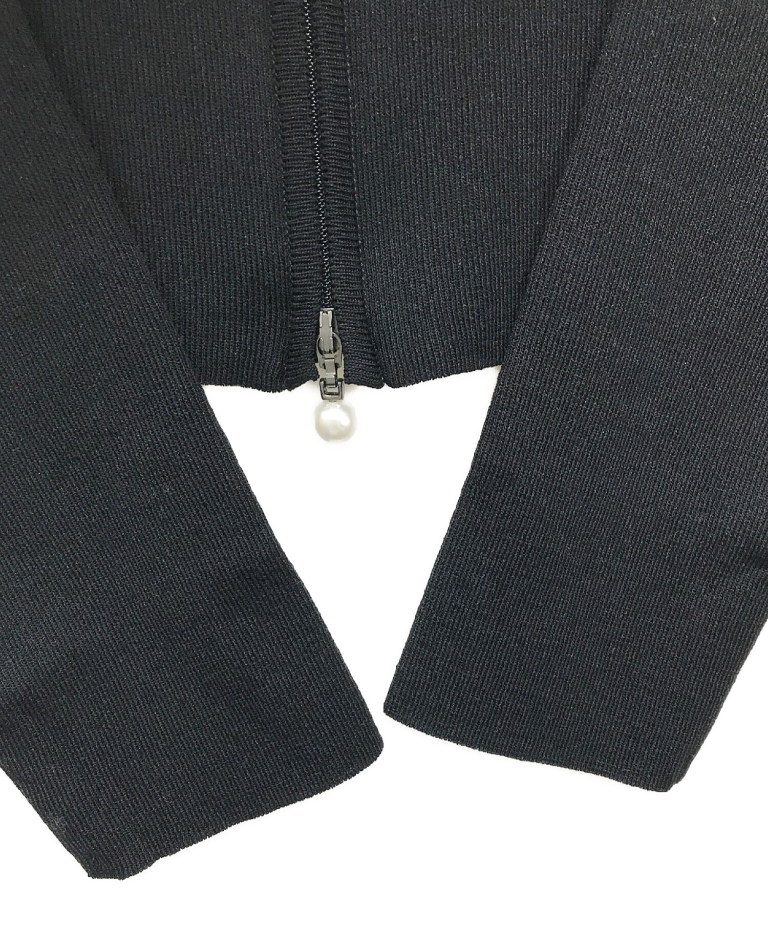 Reneルネ パールボタン ジップカーディガン グレー Reneルネ パールボタン ジップカーディガン グレー