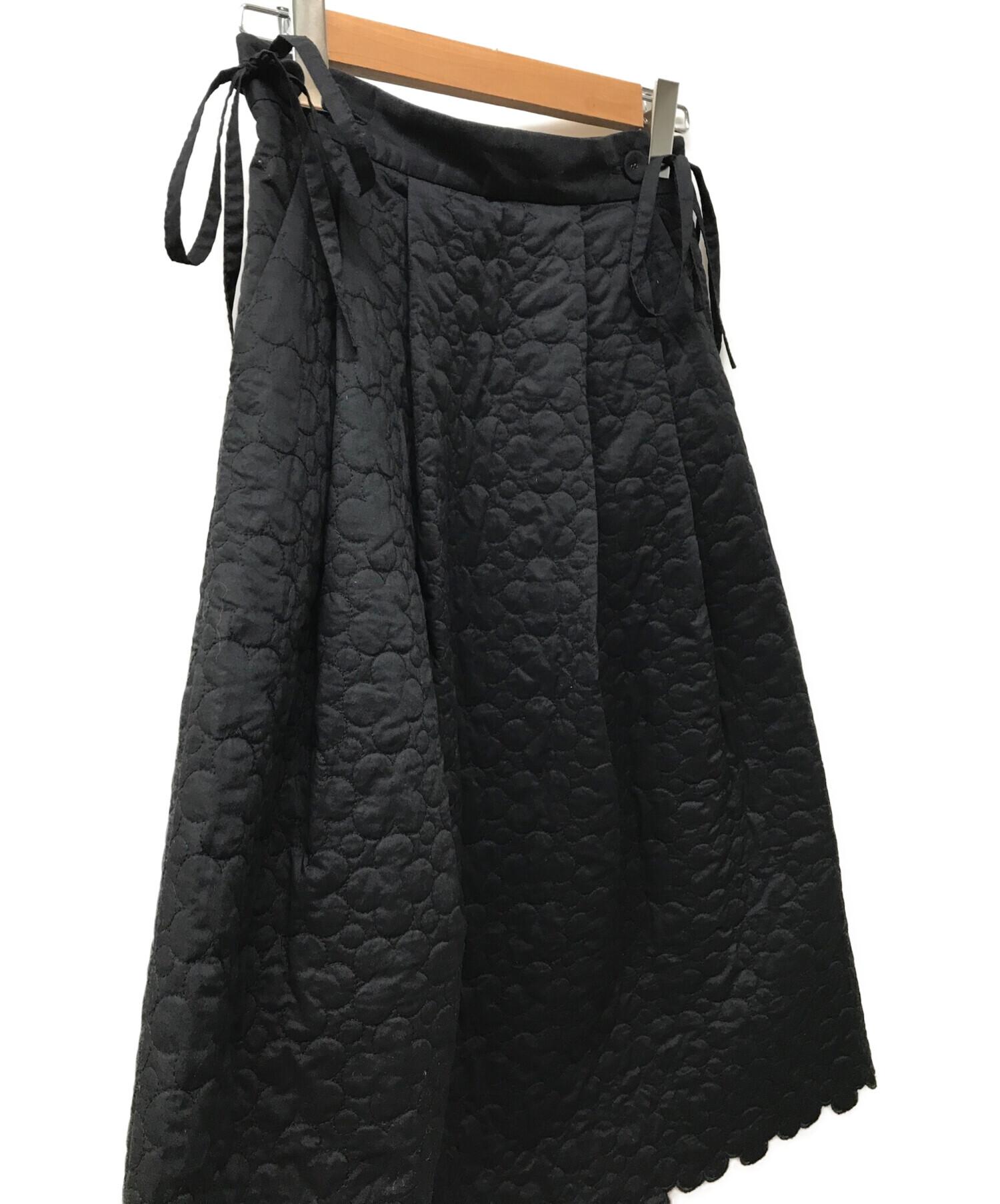 bulle de savon (ビュル デ サボン) はなとまるキルティングスカート ブラック サイズ:F