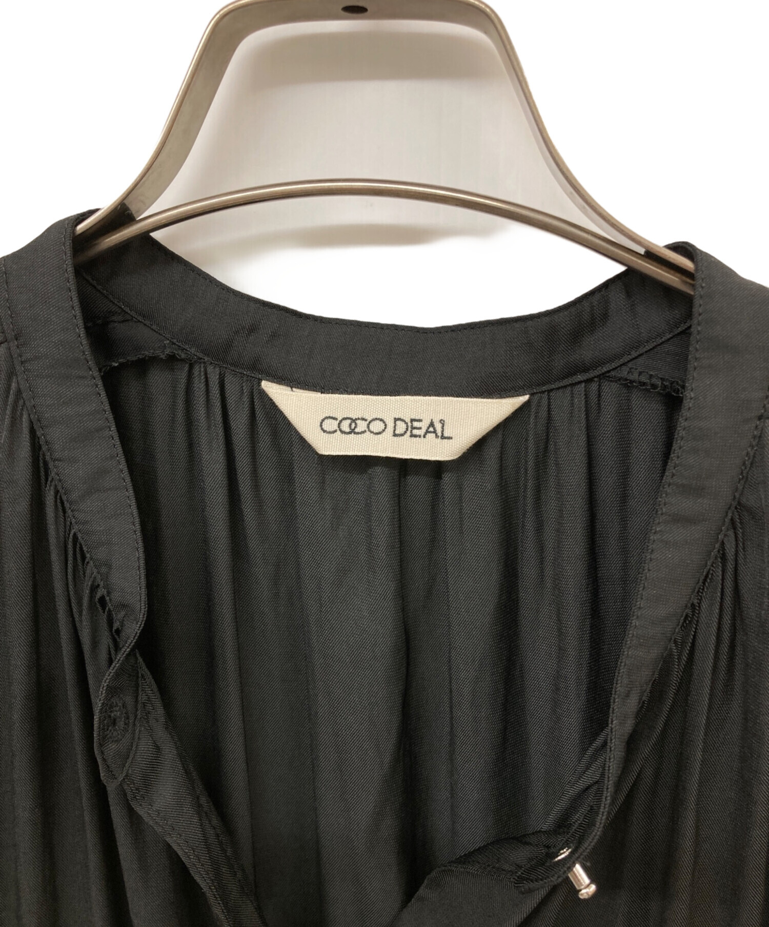 中古・古着通販】COCODEAL (ココディール) プリーツティアードフリル  