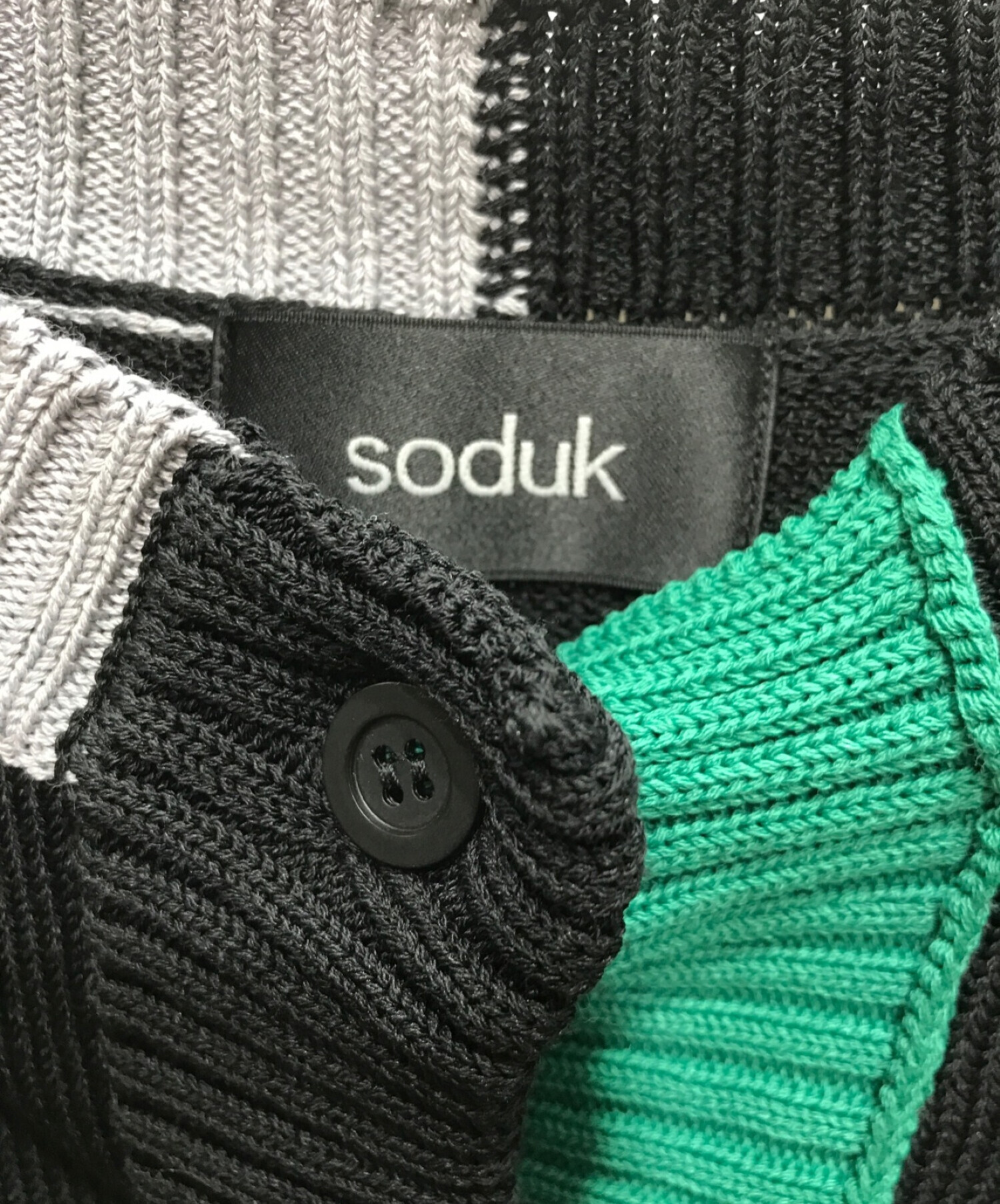 中古・古着通販】soduk (スドーク) Tape and Hole Knit Cardigan  