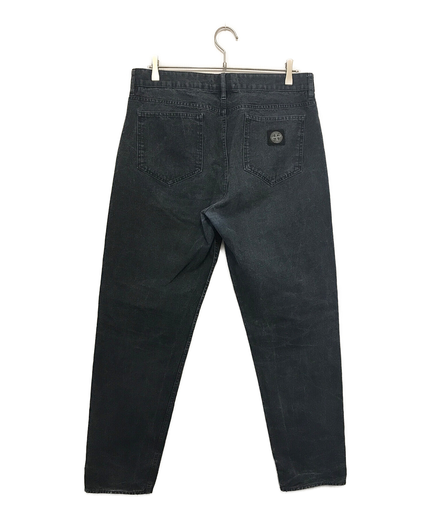 中古・古着通販】STONE ISLAND (ストーンアイランド) テーパードデニム  