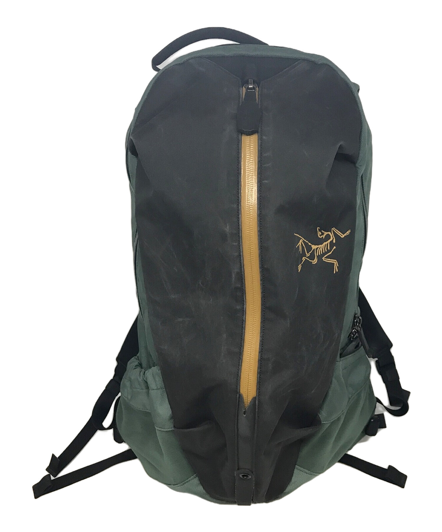 ARC'TERYX アークテリクス ARRO22 アロー22 グリーン Arro 22 Backpack in Eden - Arc'Teryx