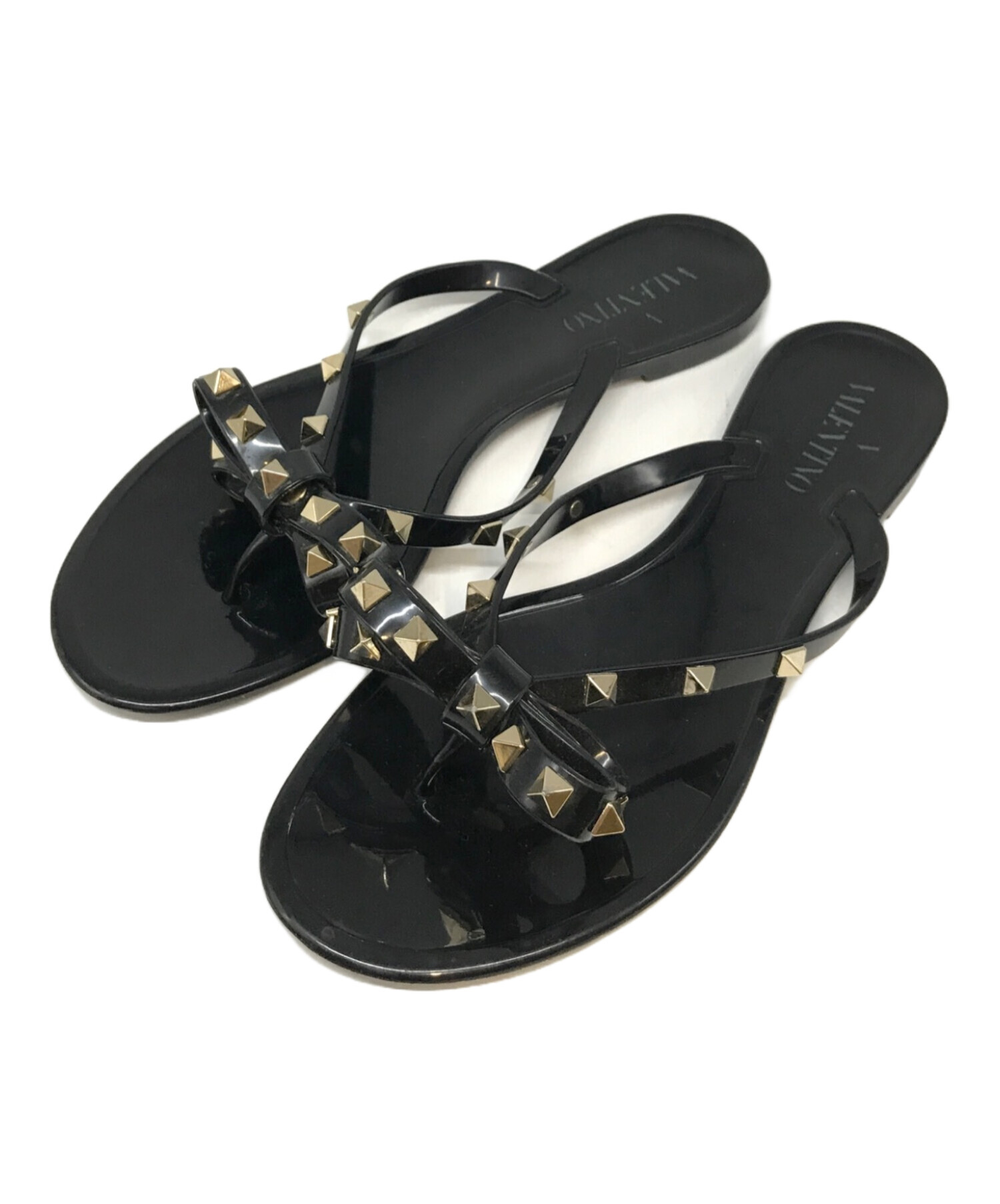 バレンティノ スタッズ付きサンダル Valentino スタッズ付き ブラック