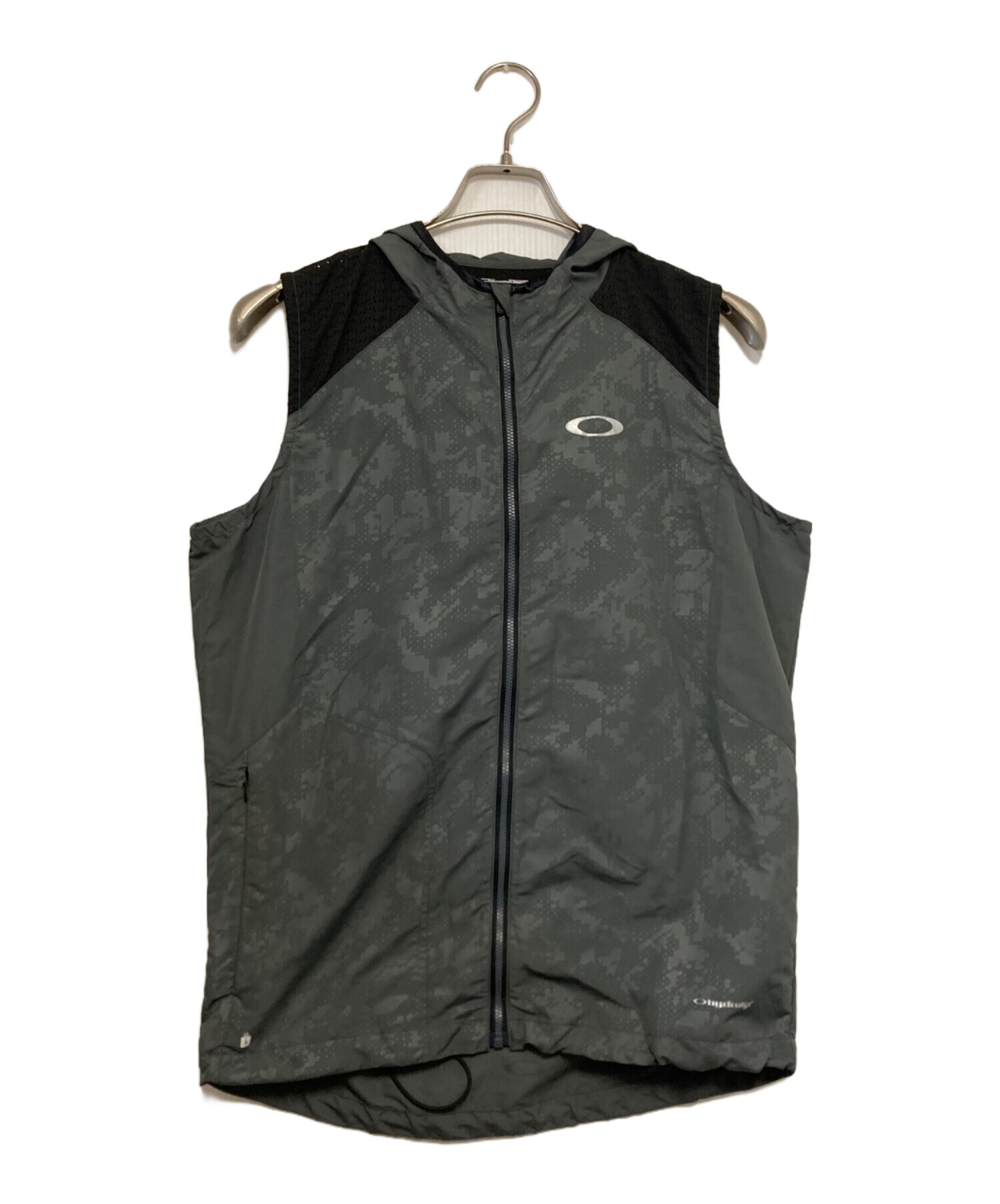 中古・古着通販】OAKLEY (オークリー) ナイロンベスト グレー サイズ:M 