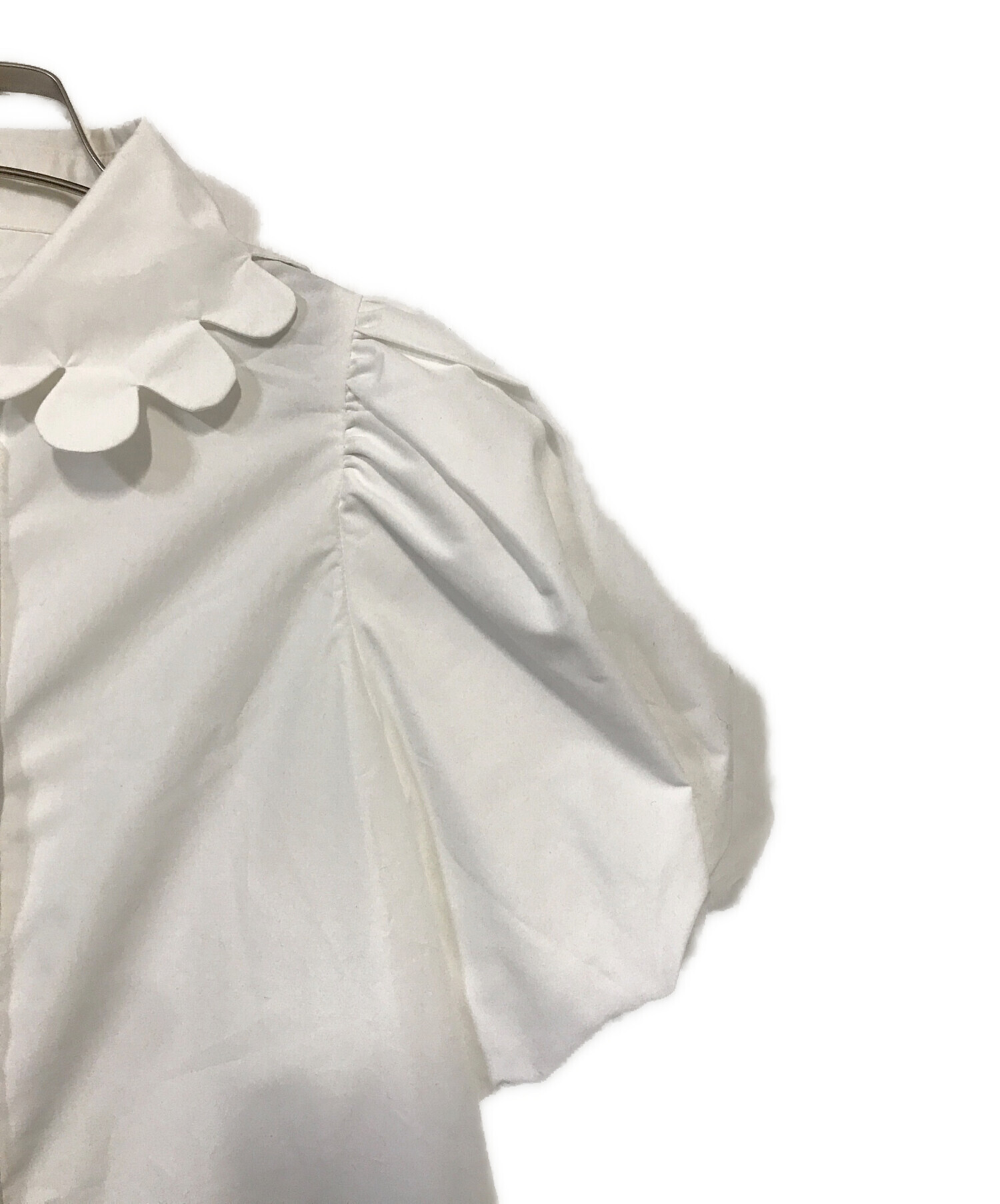 中古・古着通販】BLUELEA (ブルレア) Scallop balloon blouse ホワイト 