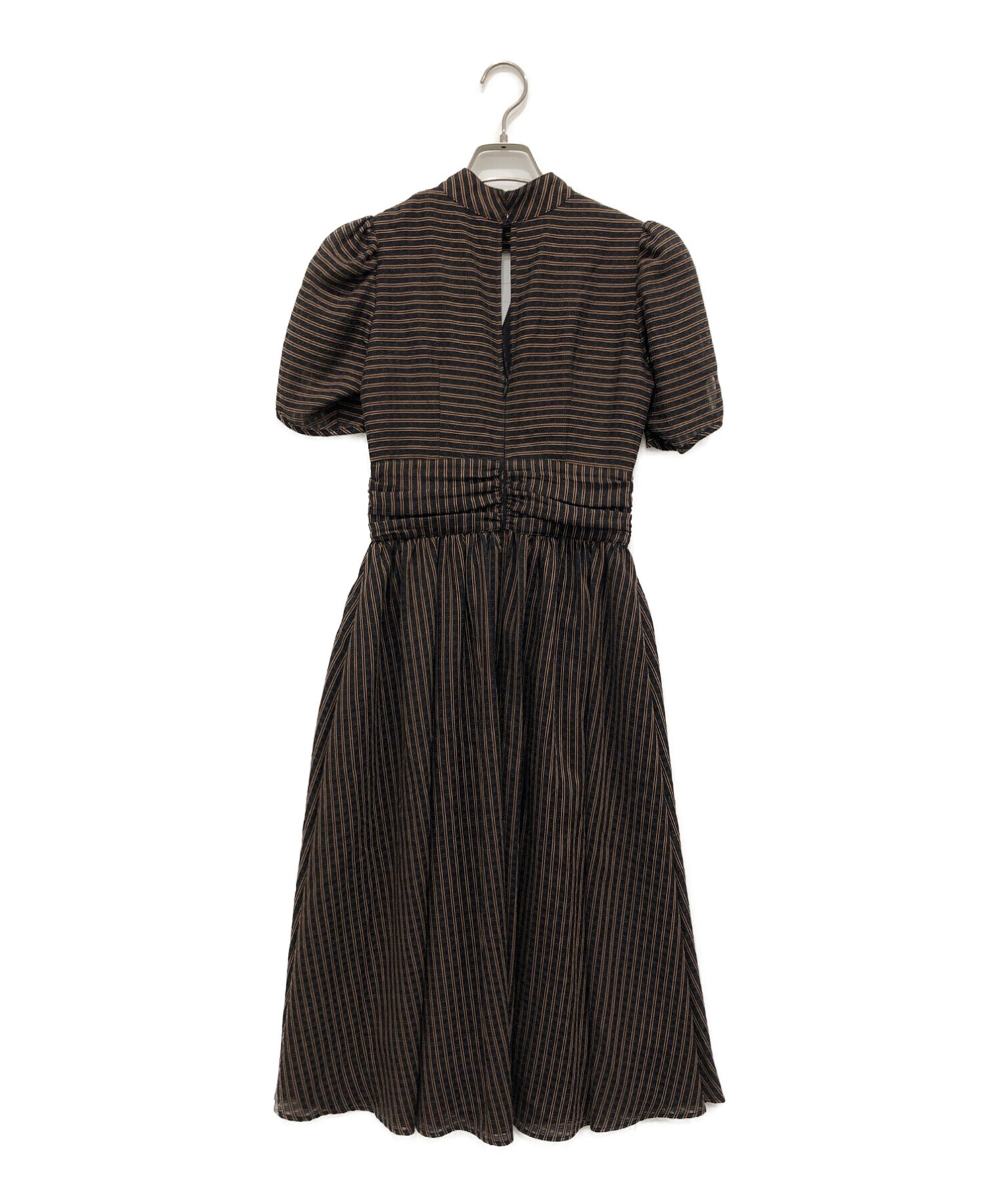 特価イラスト 【未使用タグ付き】ハーリップトゥ Striped Midi Dress